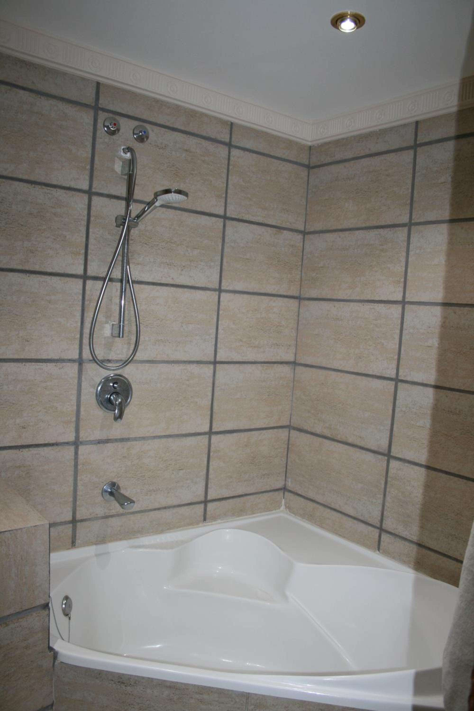Deluxe King Room photo 2