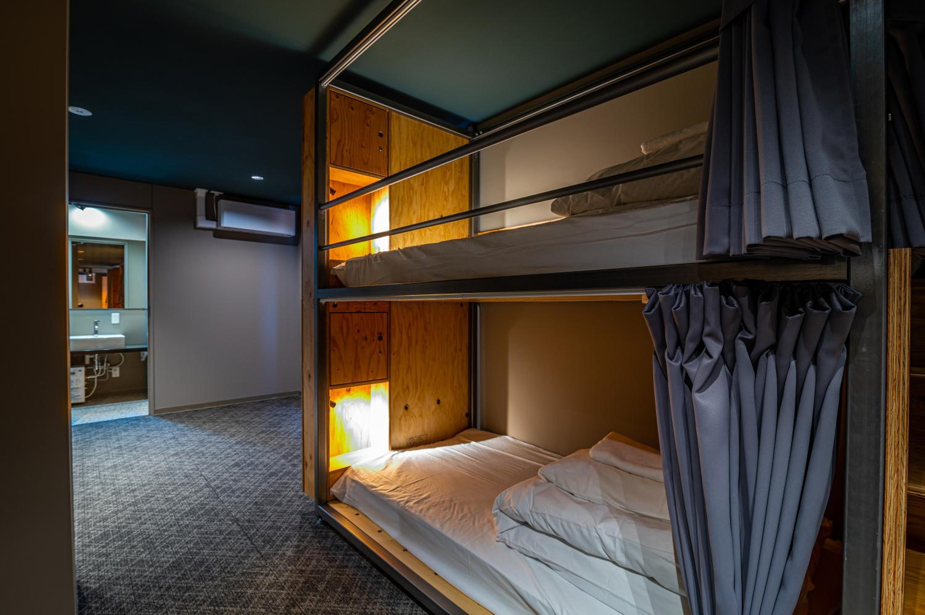 Bunk Bed in Mixed Dormitory Room photo 2