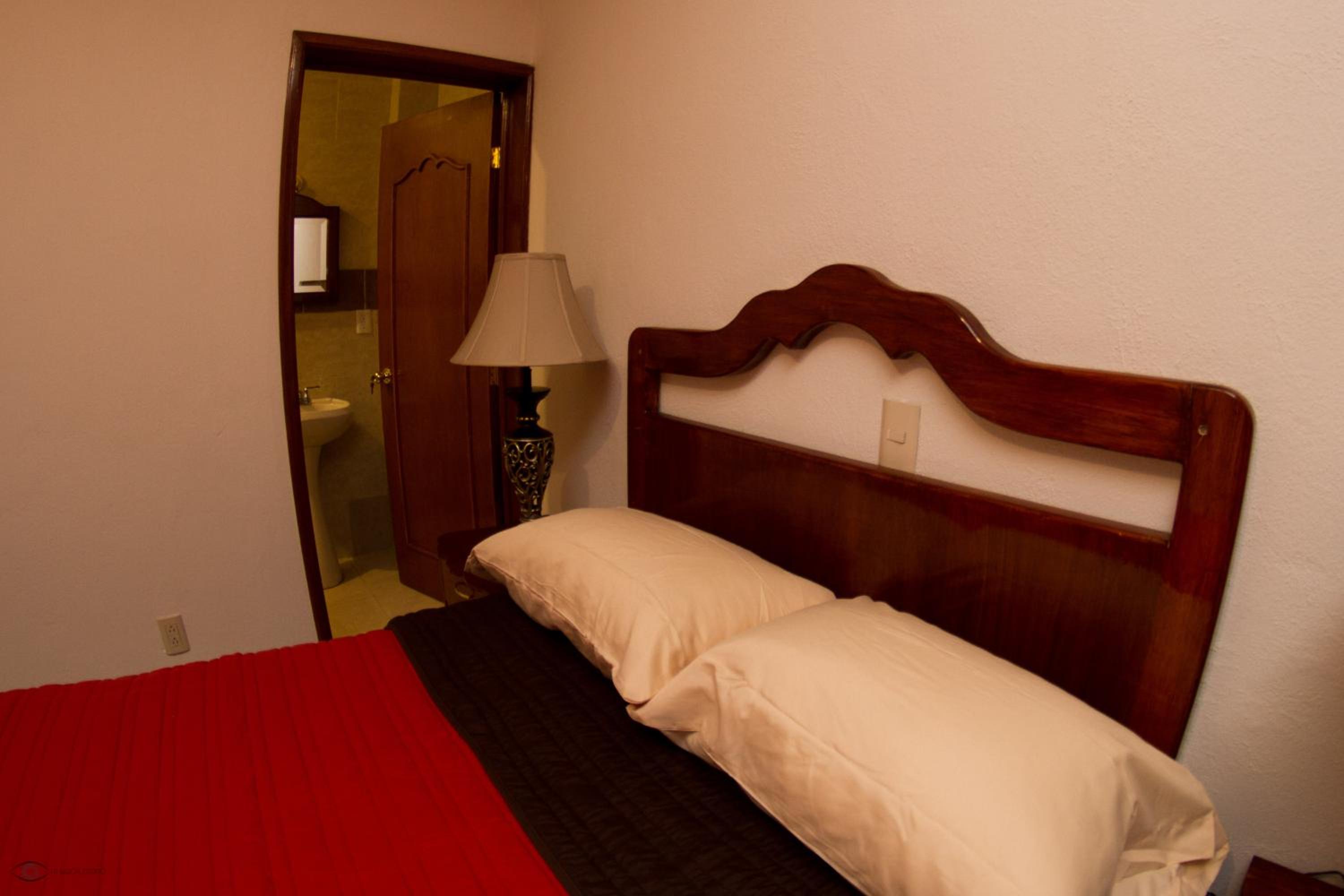 Budget Double Room photo 1