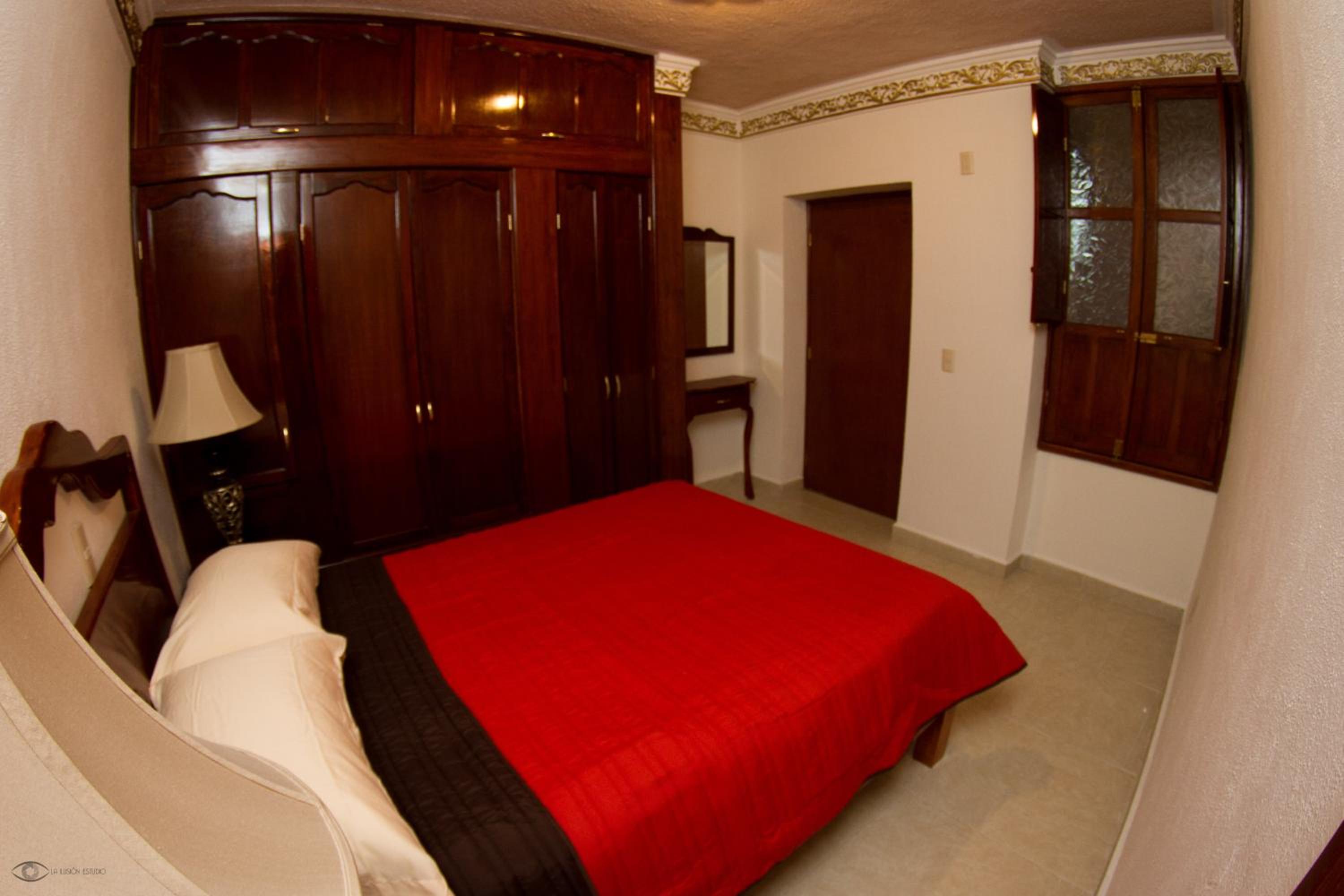 Budget Double Room photo 2