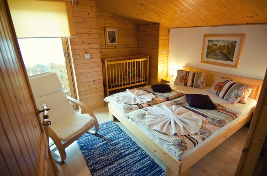 One-Bedroom Apartment (4 Adults) photo 1