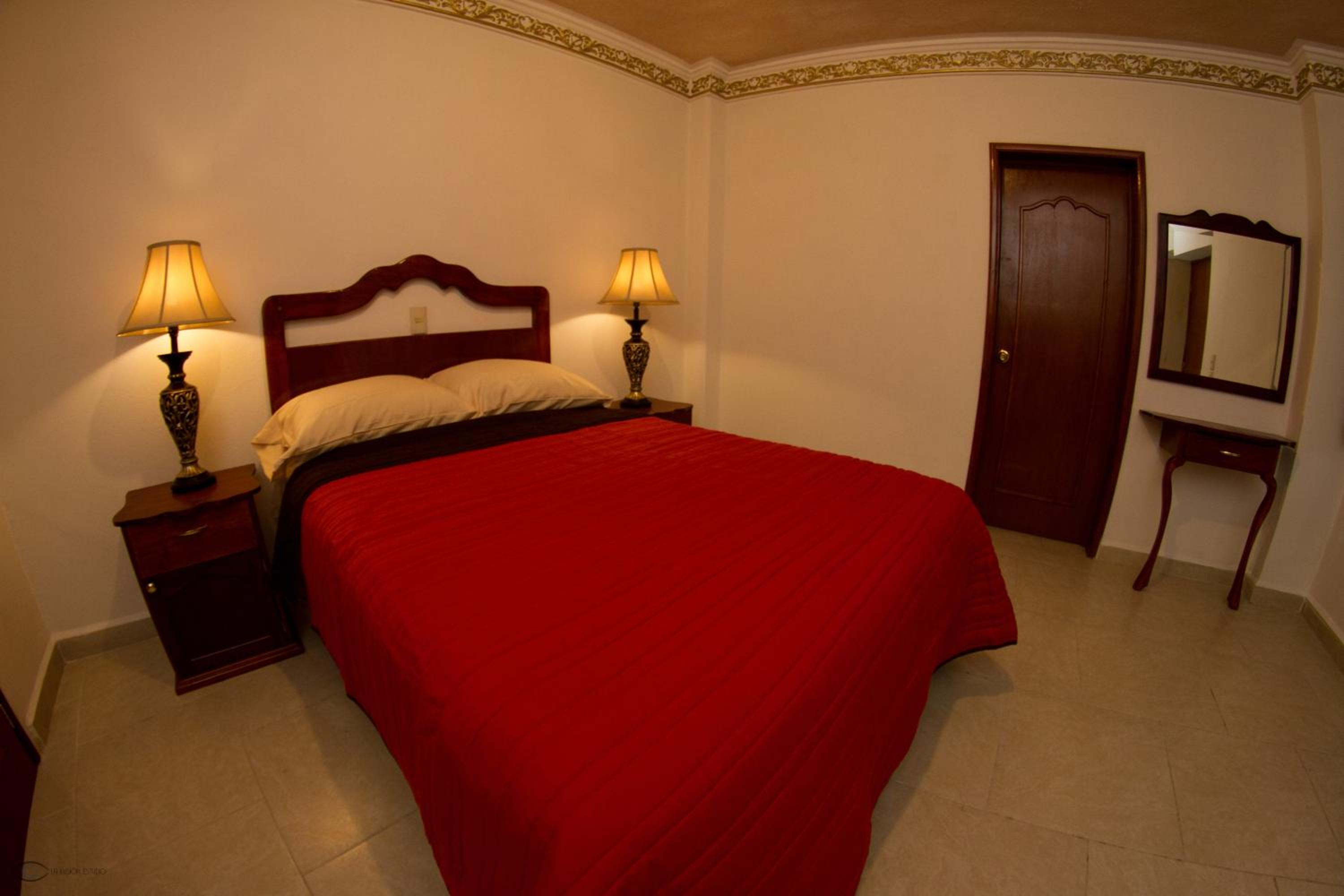 Double Room - Photo 6