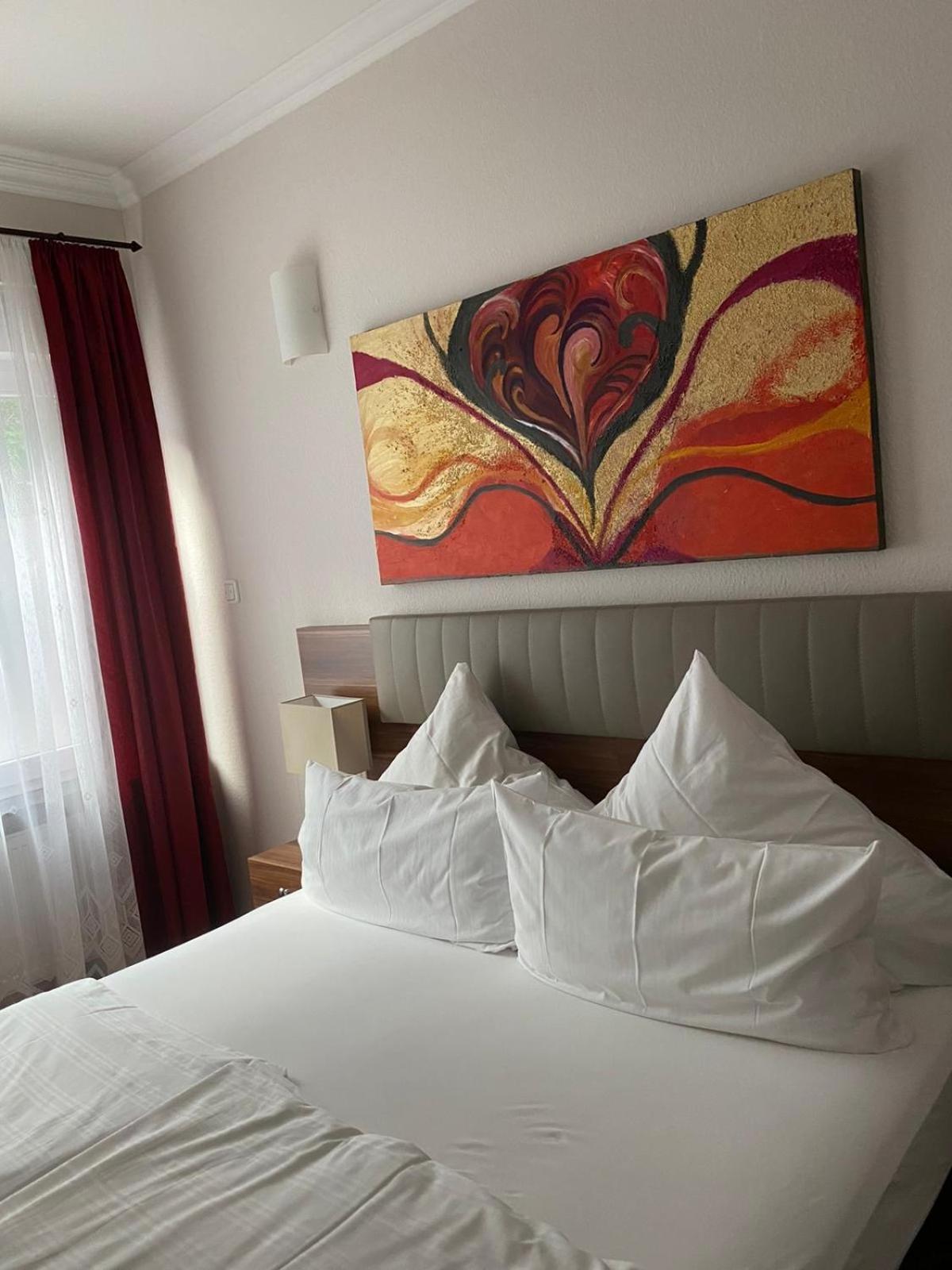 Double Room - Photo 2