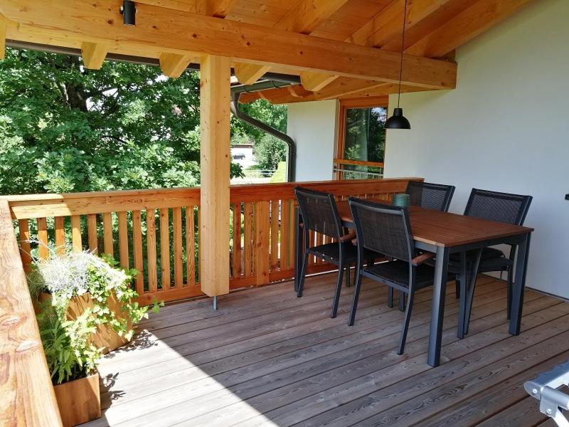 Apartment with Balcony photo 2