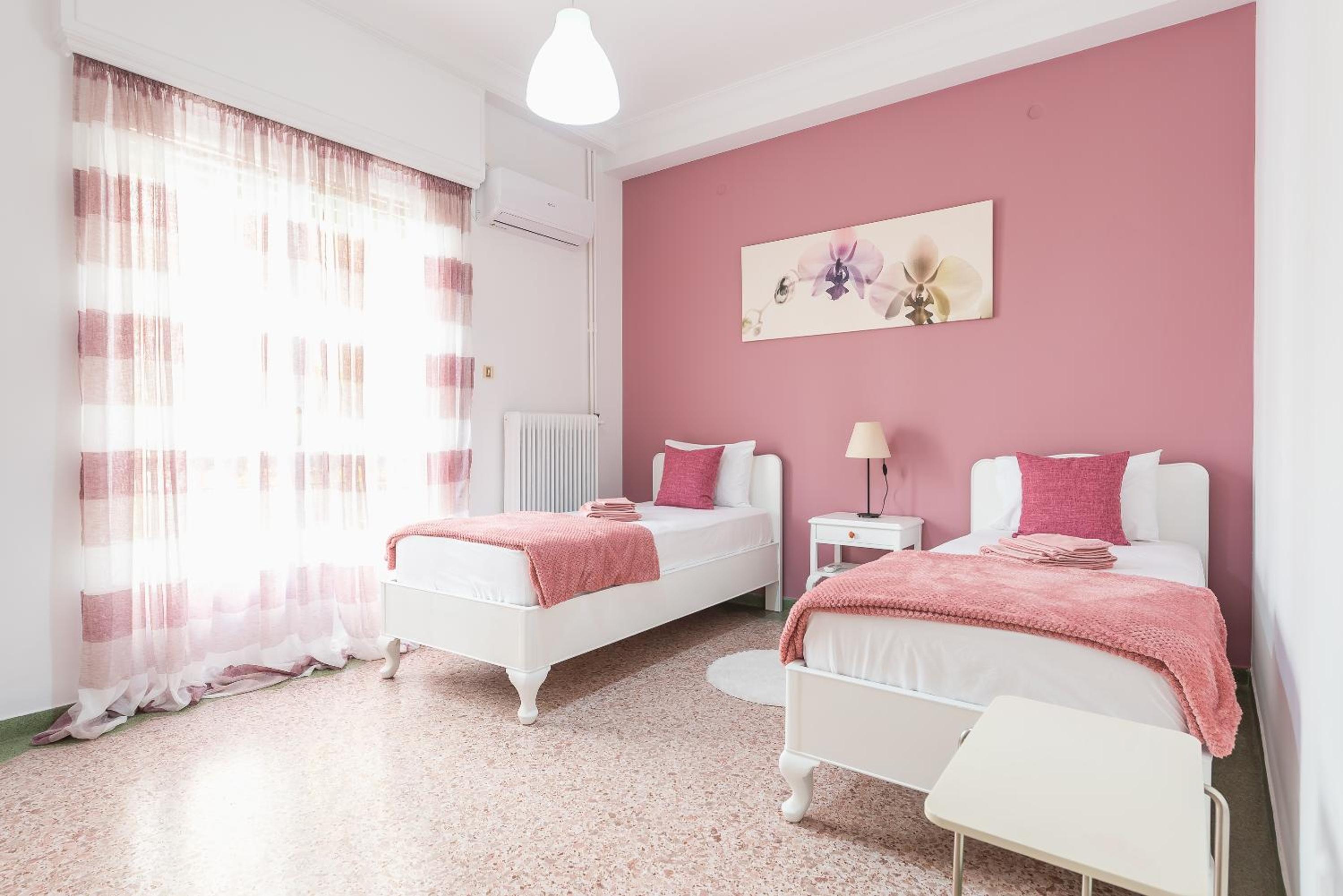 Twin Room with City View