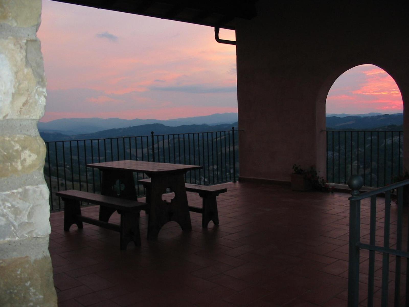 Studio with Terrace - Split Level photo 3
