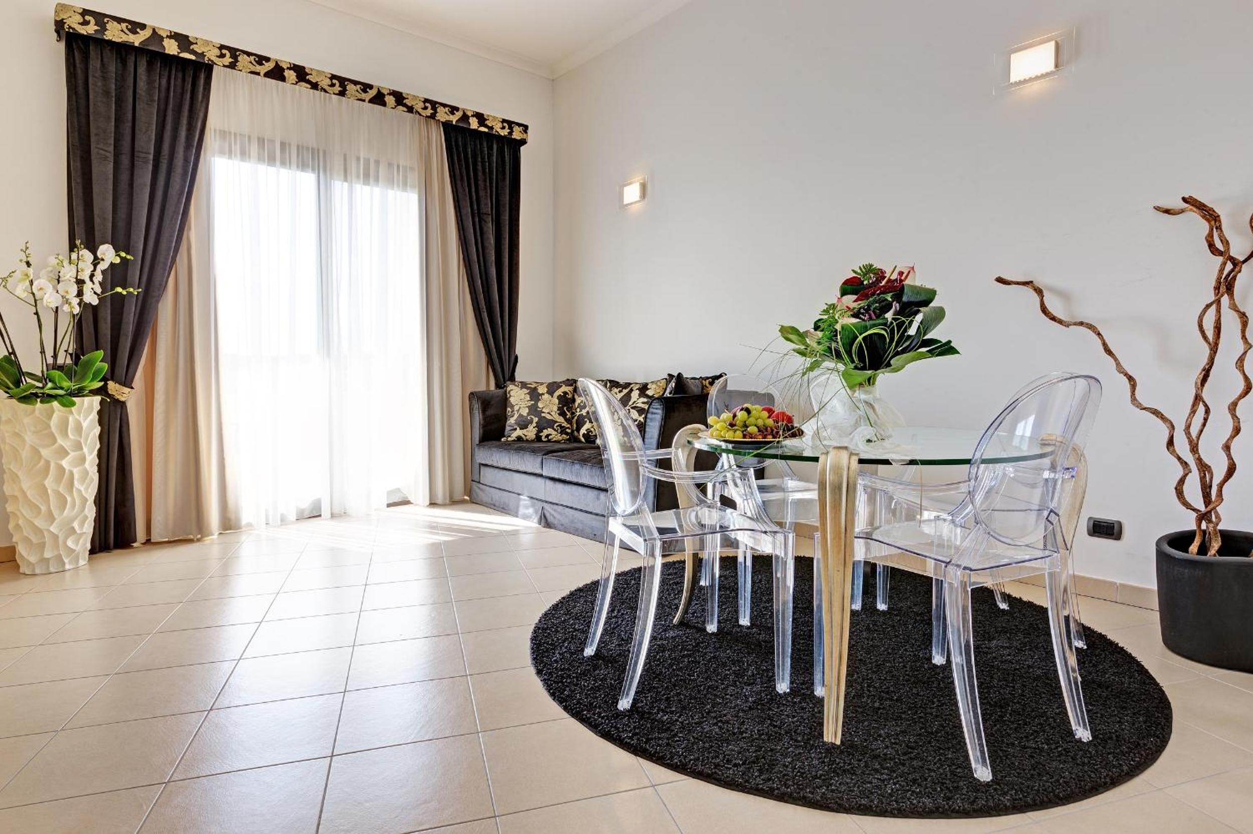 Presidential Suite photo 2
