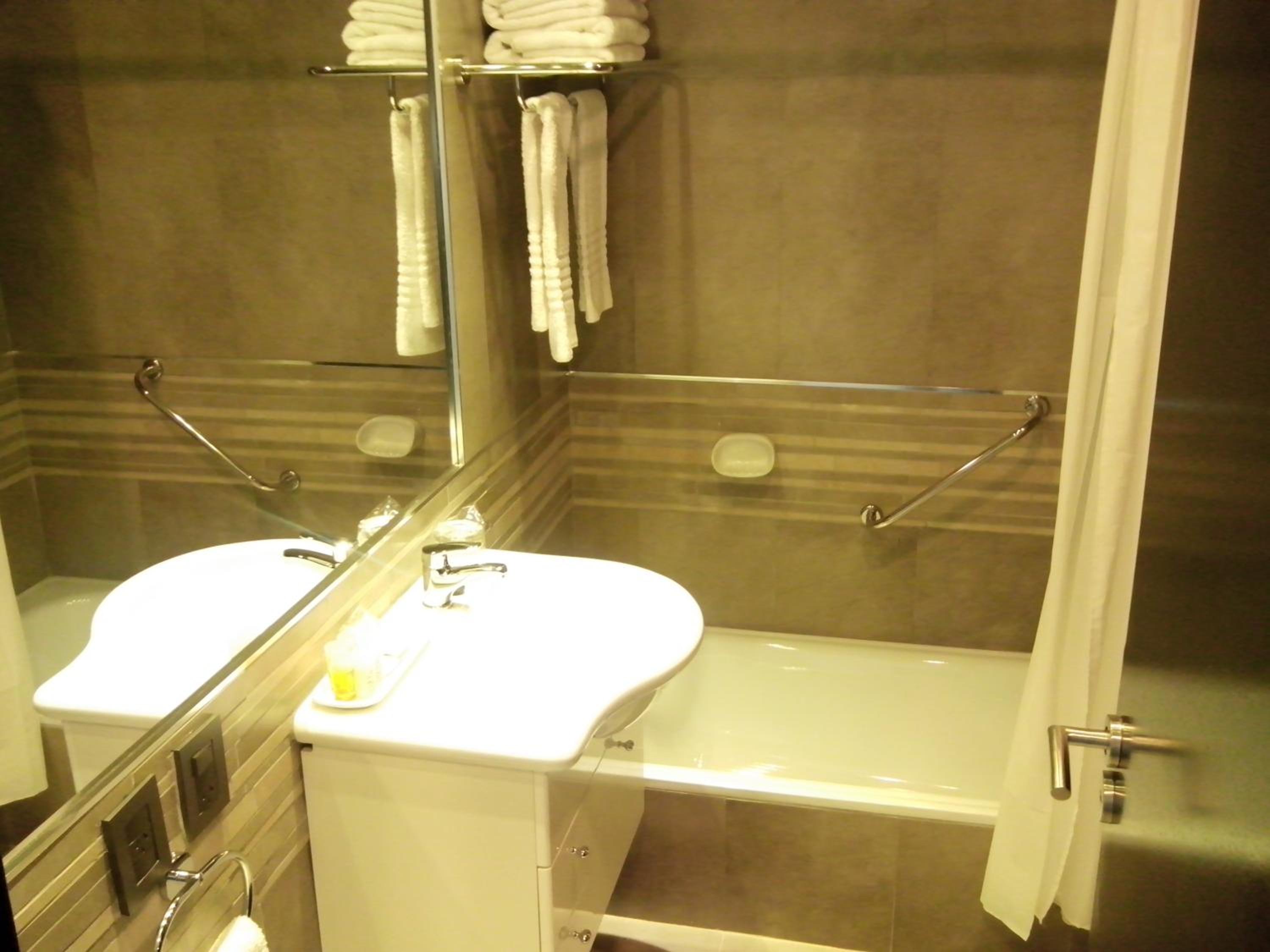 Single Room photo 3
