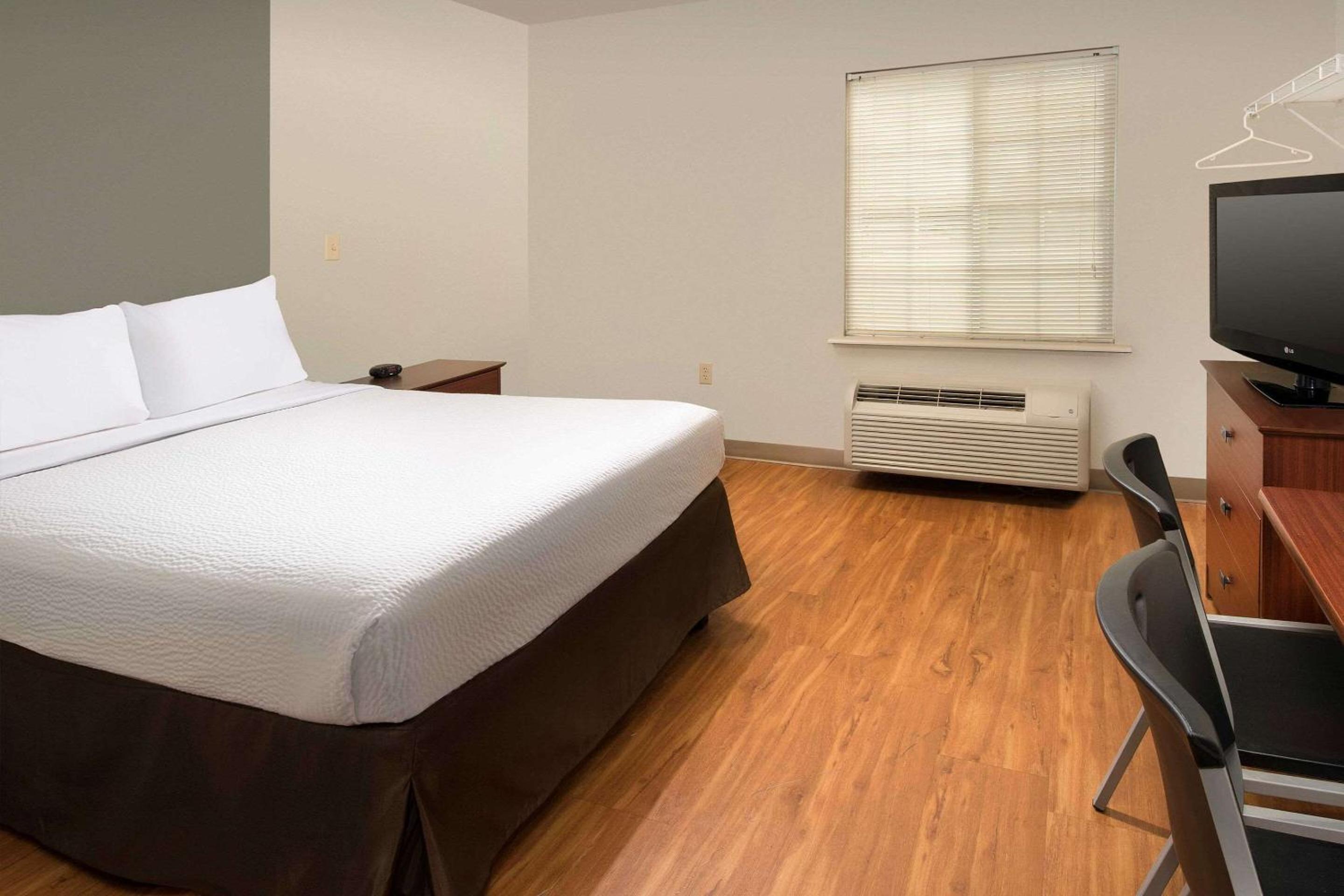 Standard Double Room - Smoking photo 1
