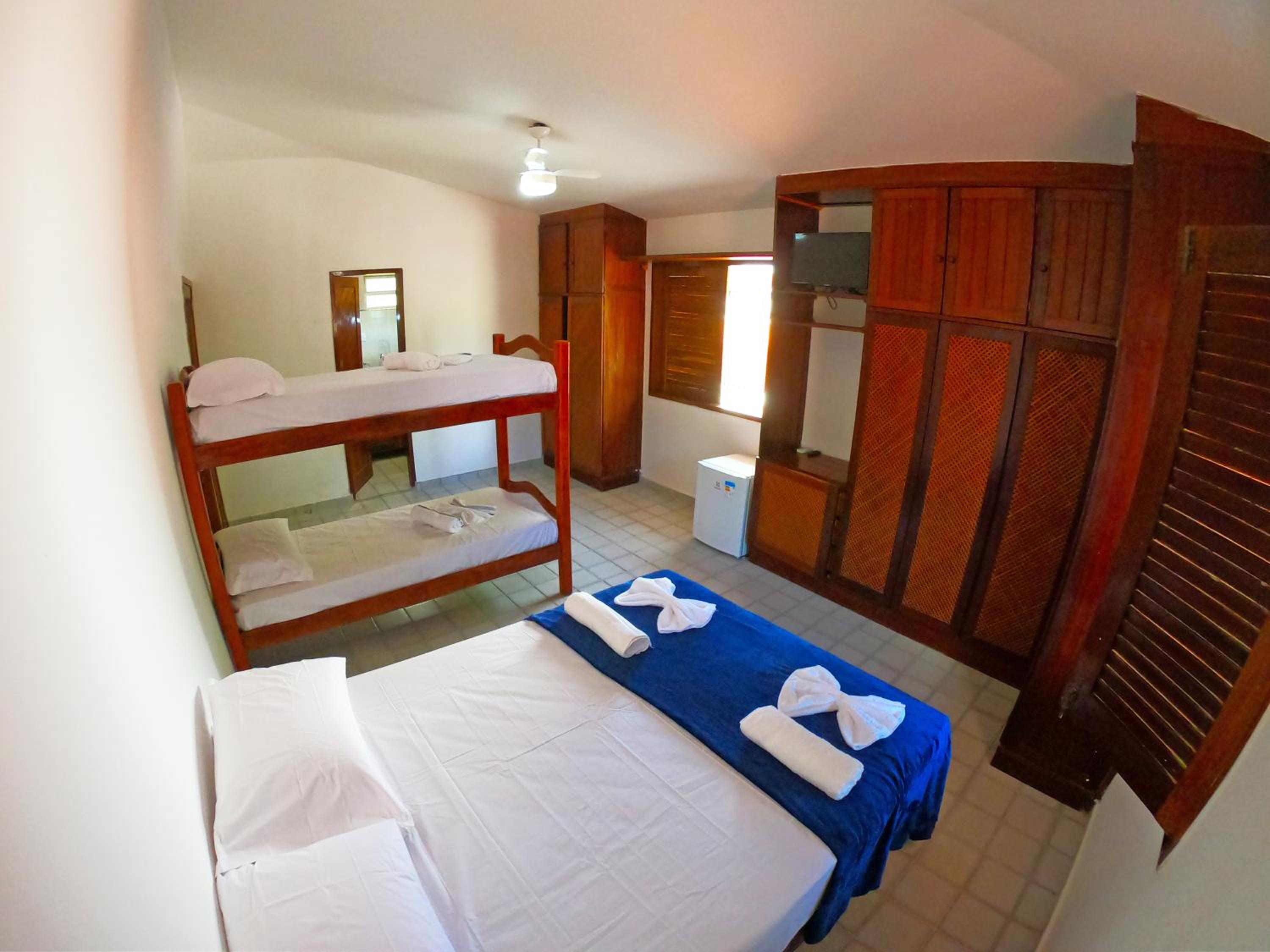 Quadruple Room - Photo 1
