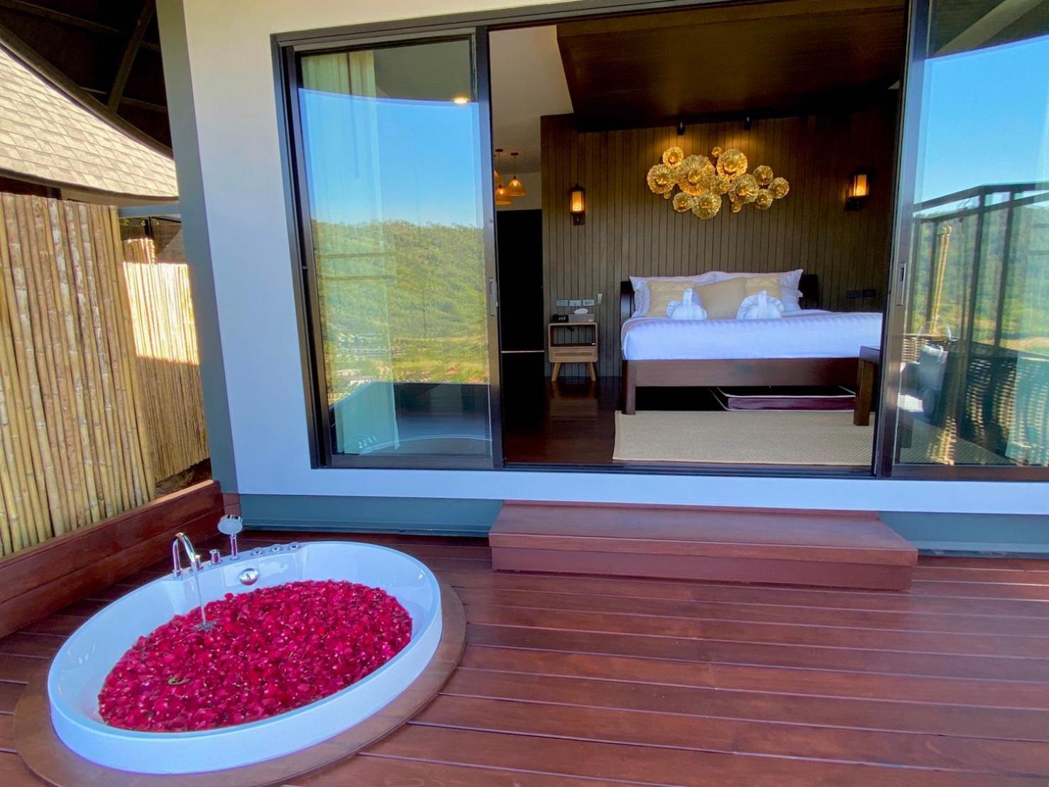 Deluxe Villa - Photo 19