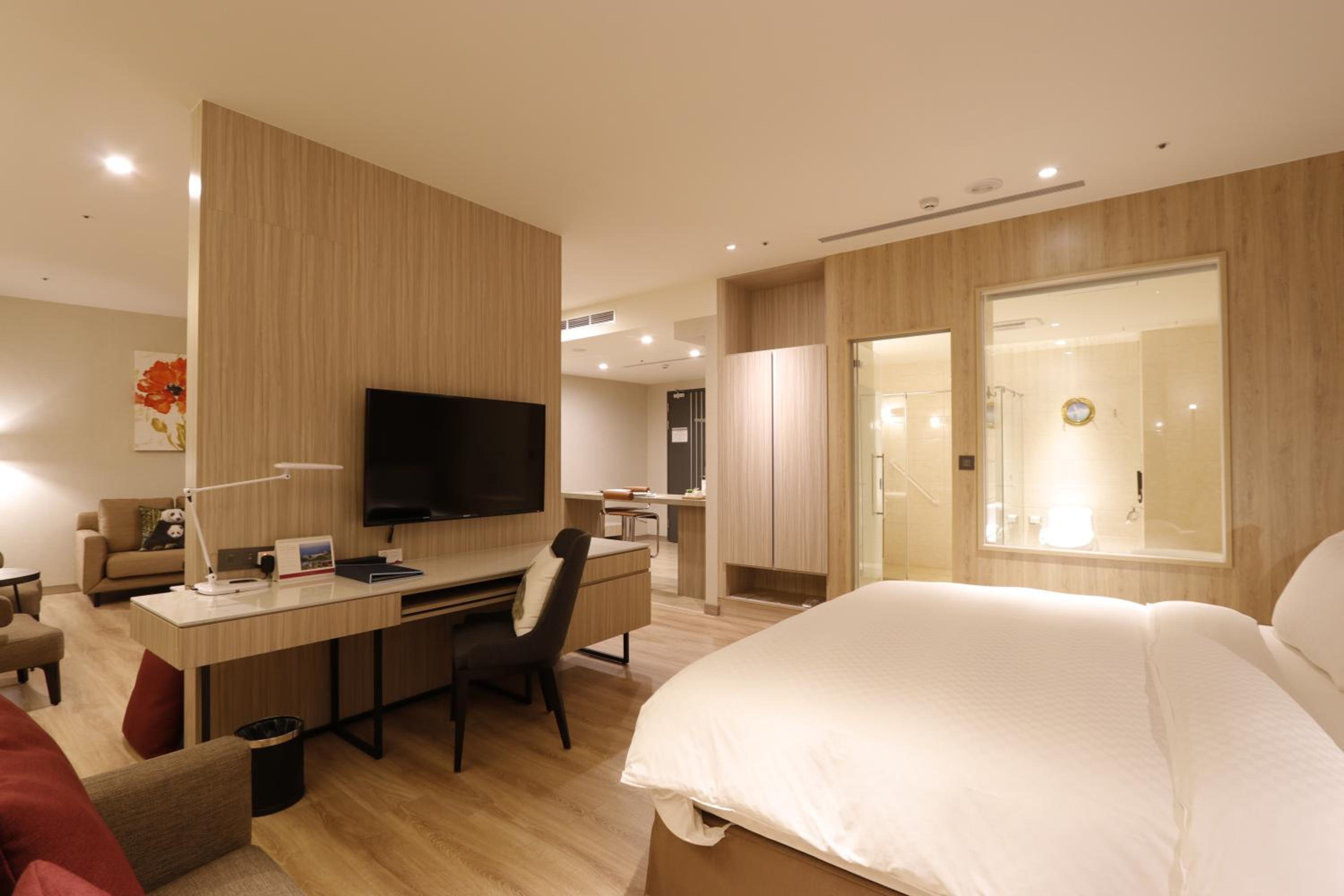 Executive Suite photo 3