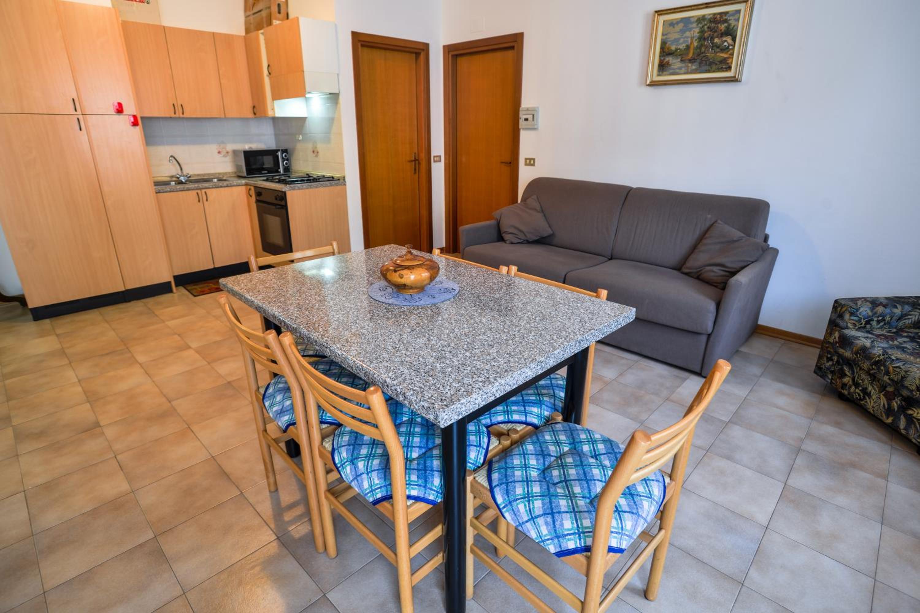 Standard One-Bedroom Apartment photo 3