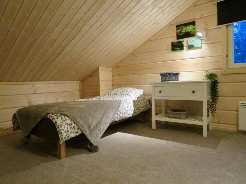 Standard Double Room with Shared Bathroom photo 2