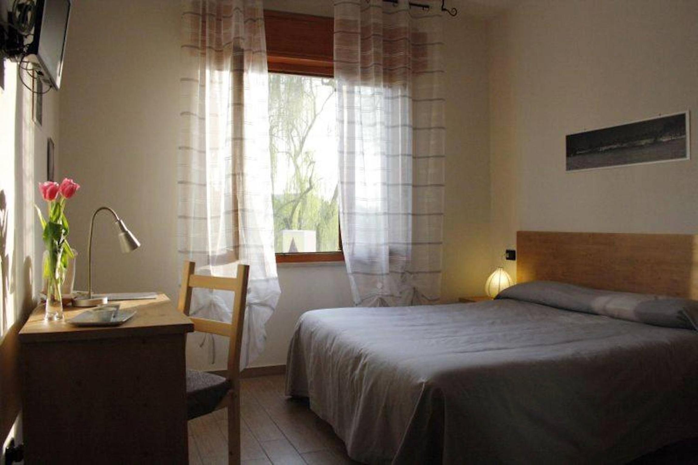 Double or Twin Room photo 3