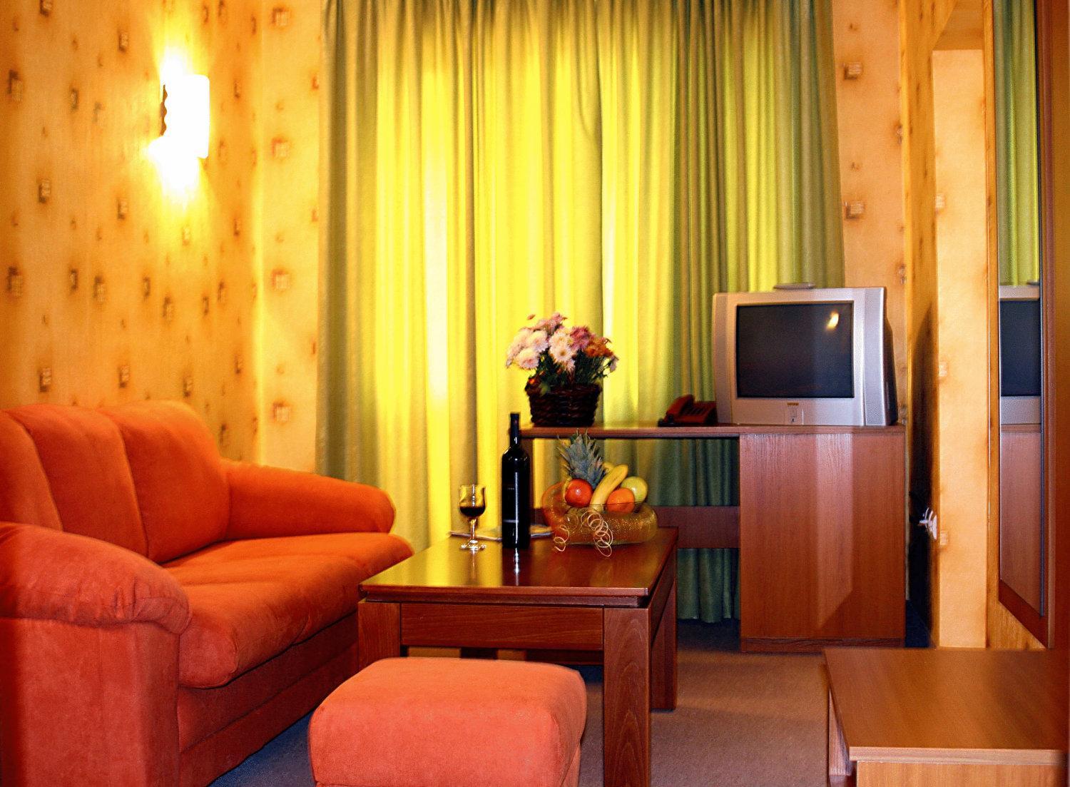 Suite With Free Parking photo 1
