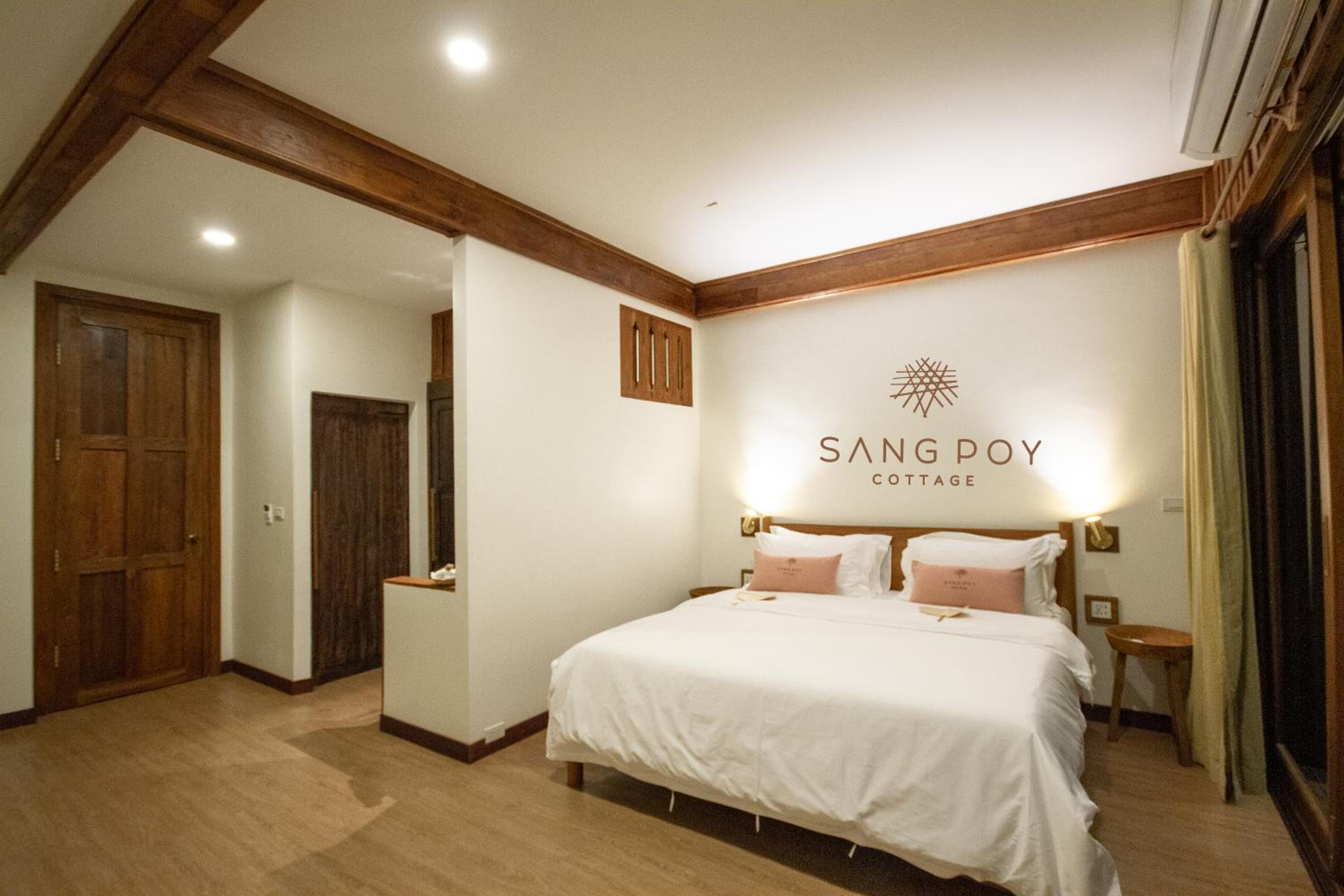 Deluxe Double Room - Photo 6