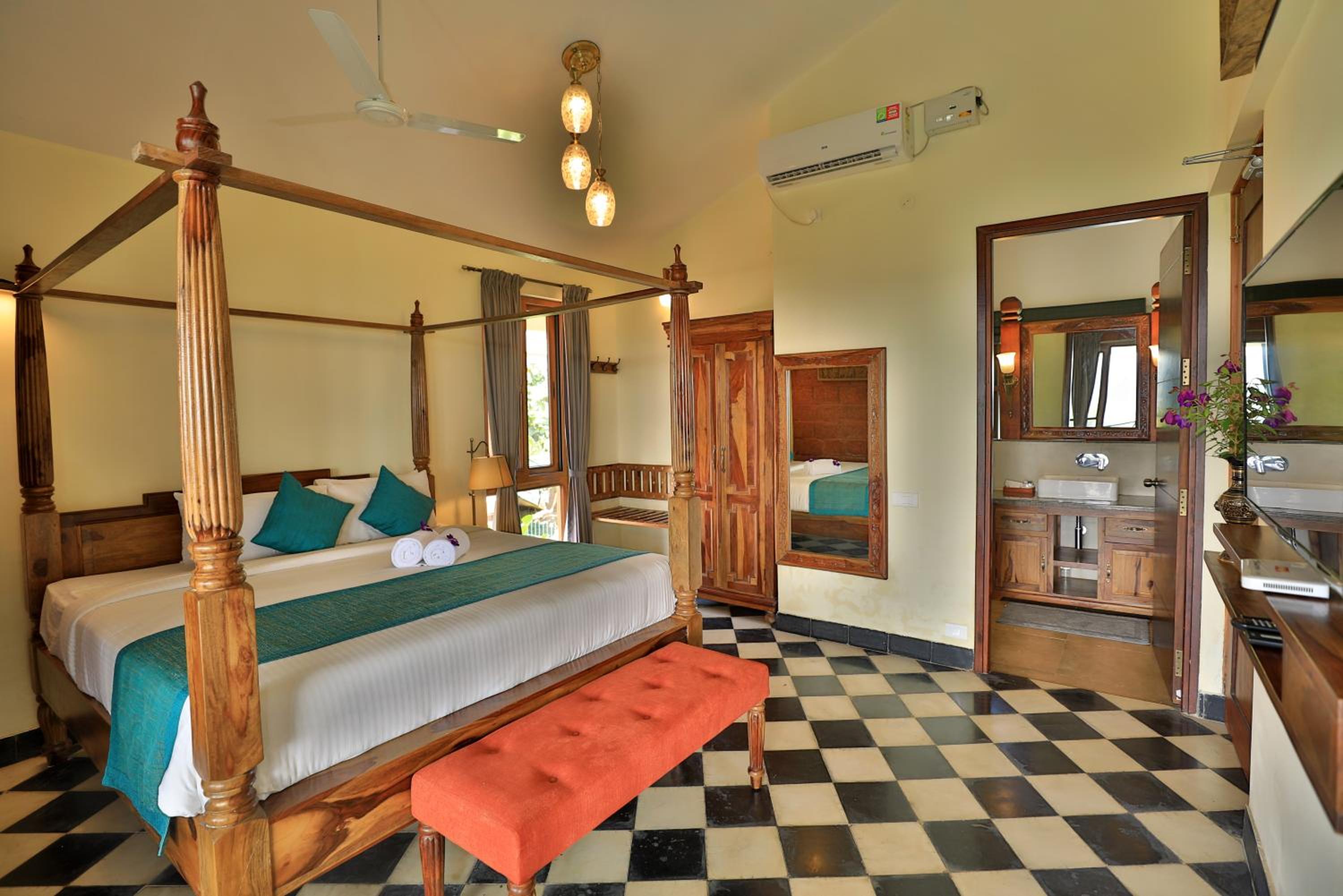 One-Bedroom Villa - Photo 16