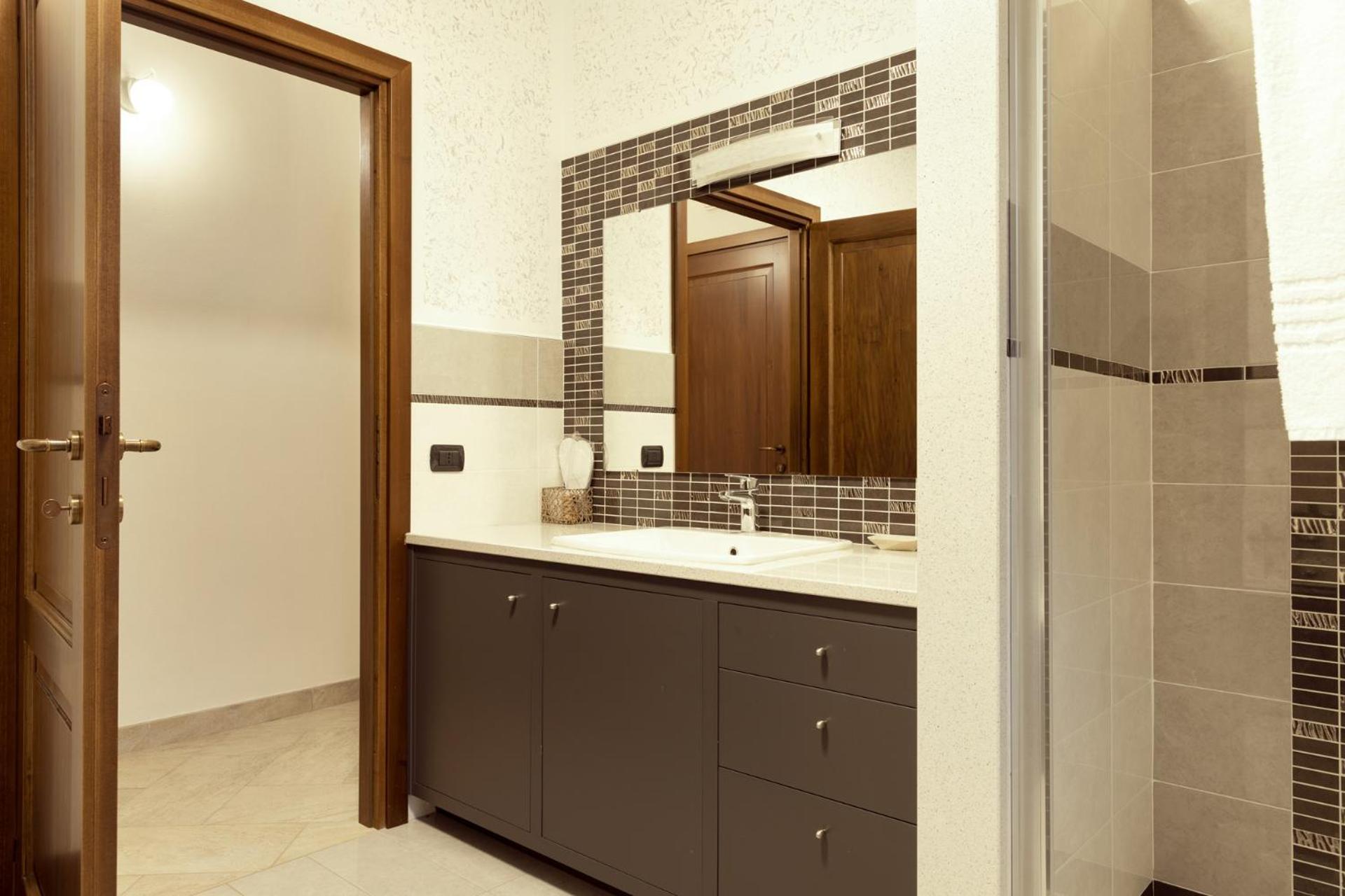 Quadruple Room - Photo 2