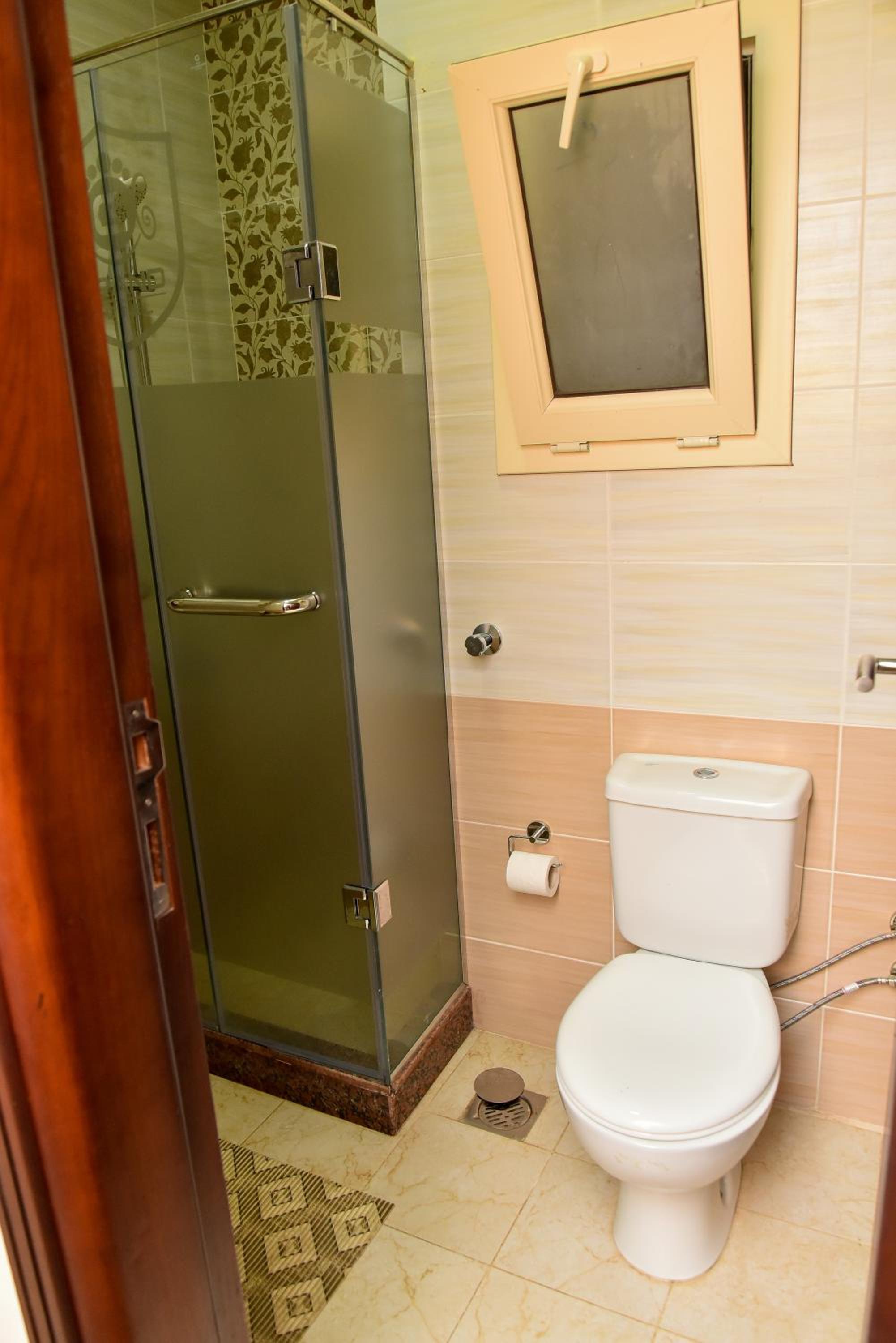 Double Room - Photo 23