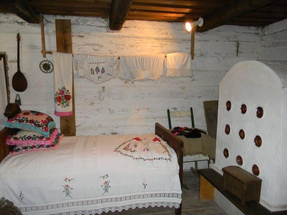 One-Bedroom Apartment - Photo 43