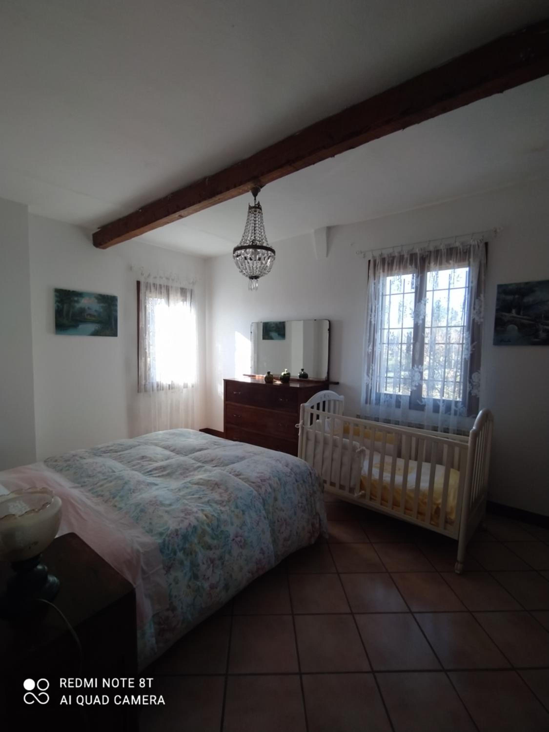 Quadruple Room with Private Bathroom - Photo 3
