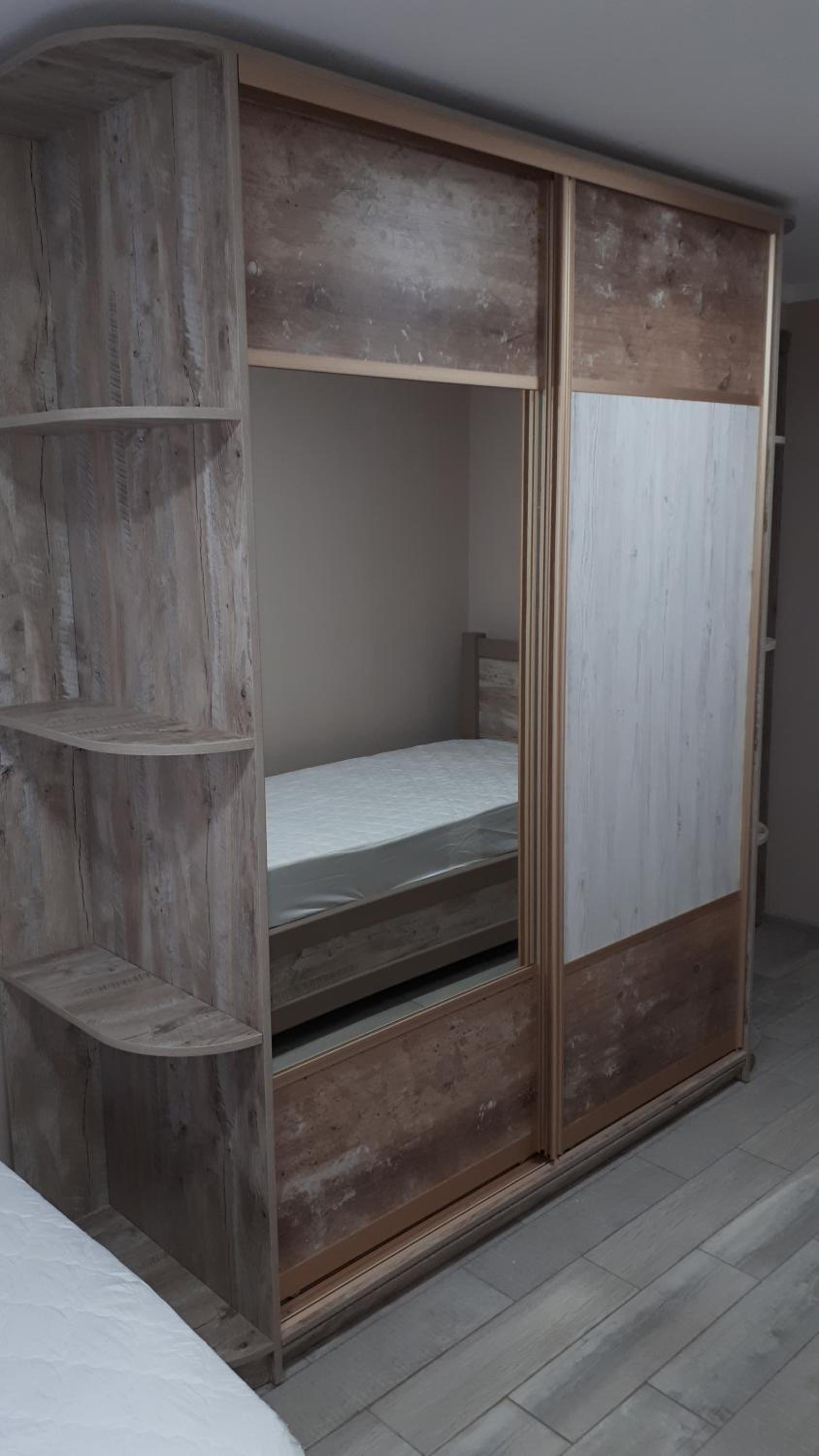 Classic Quadruple Room