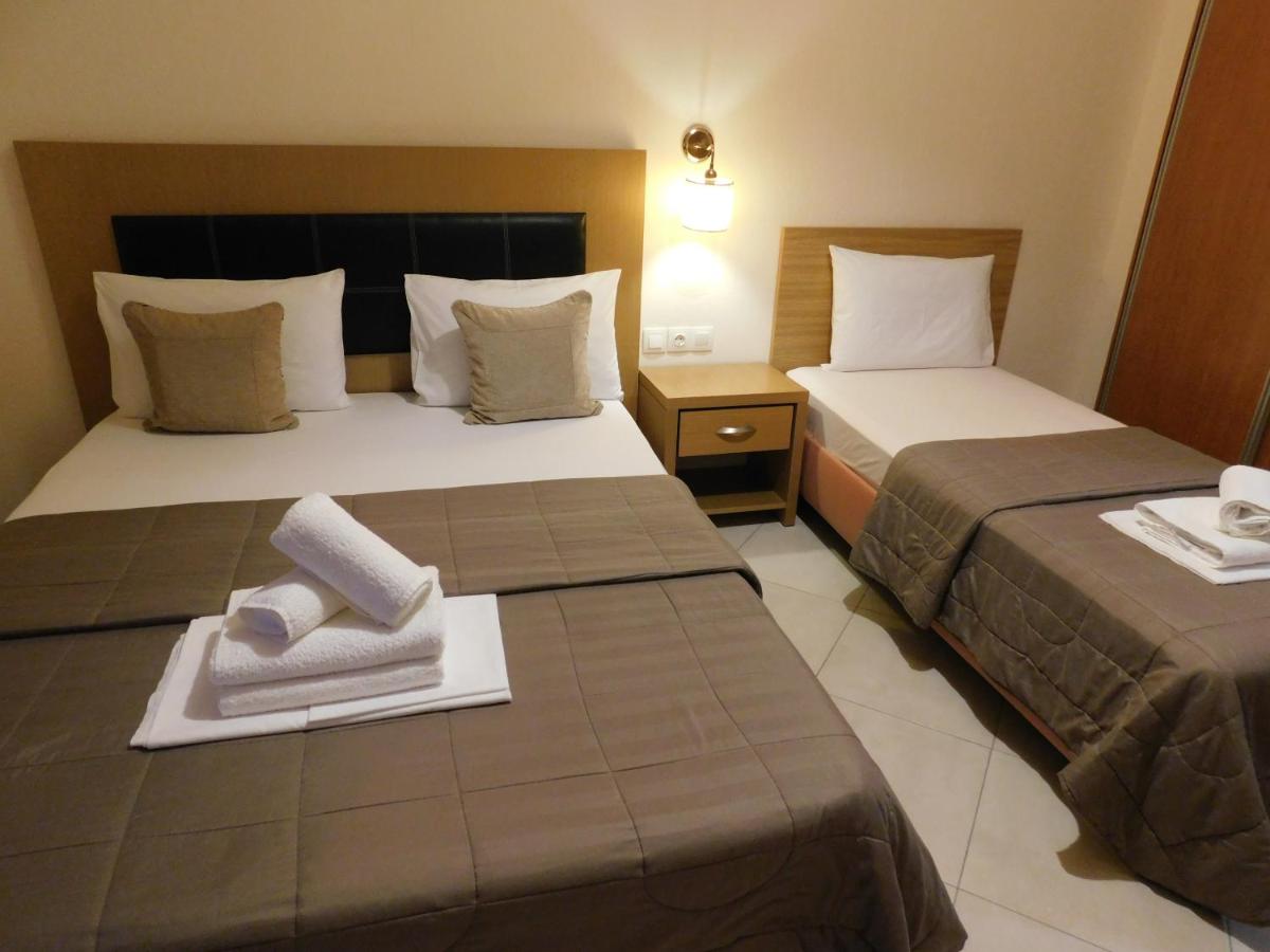Classic Triple Room photo 3