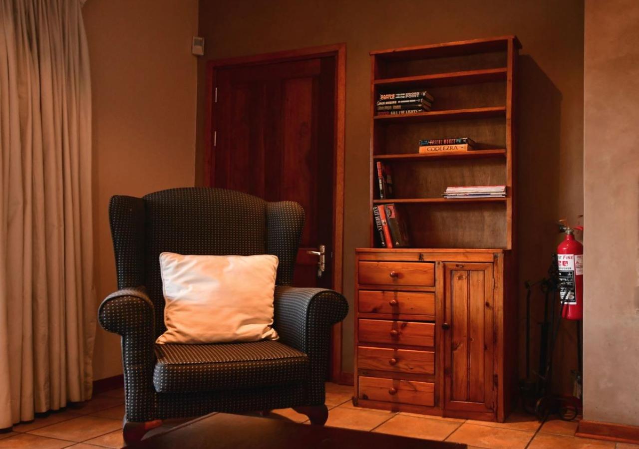 King Room with Mountain View - Photo 2