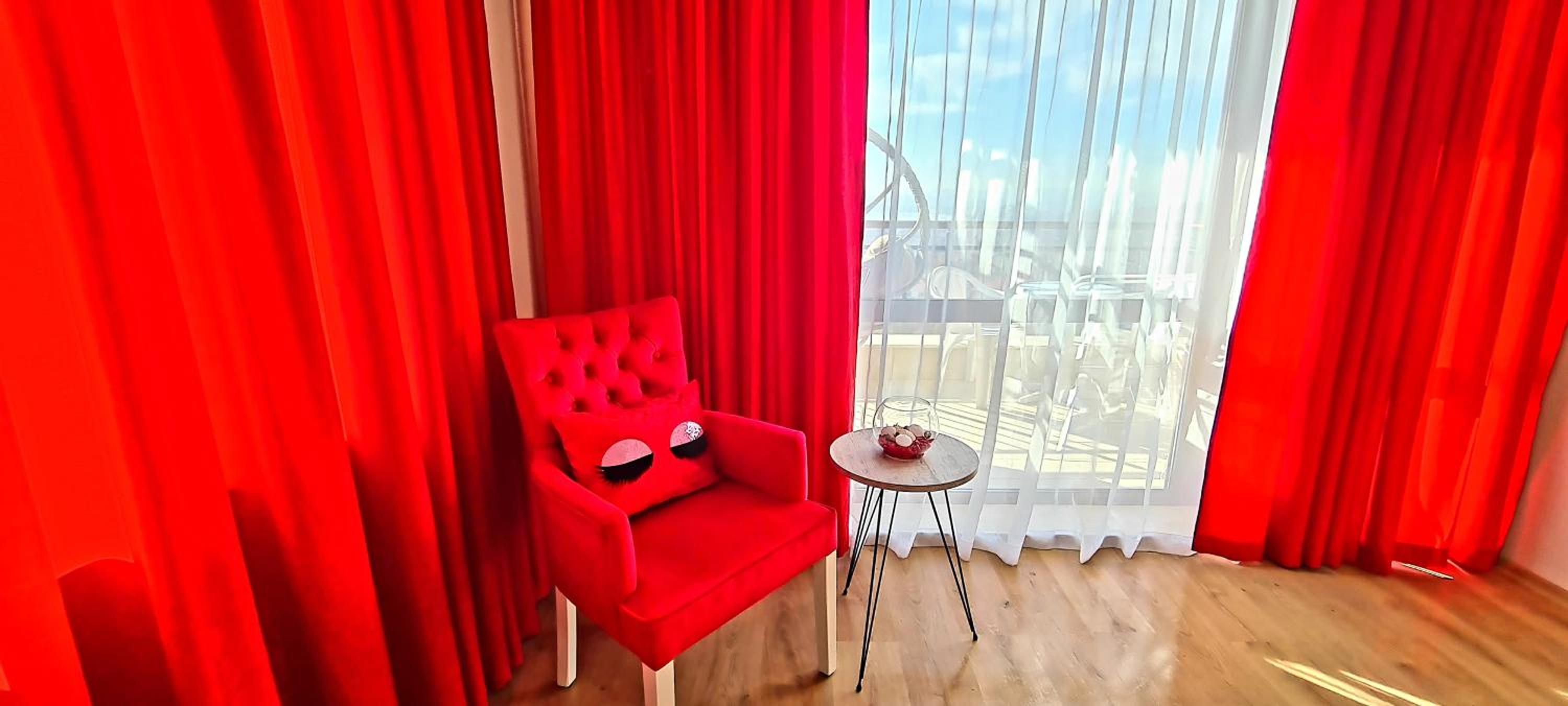 Love Room photo 3