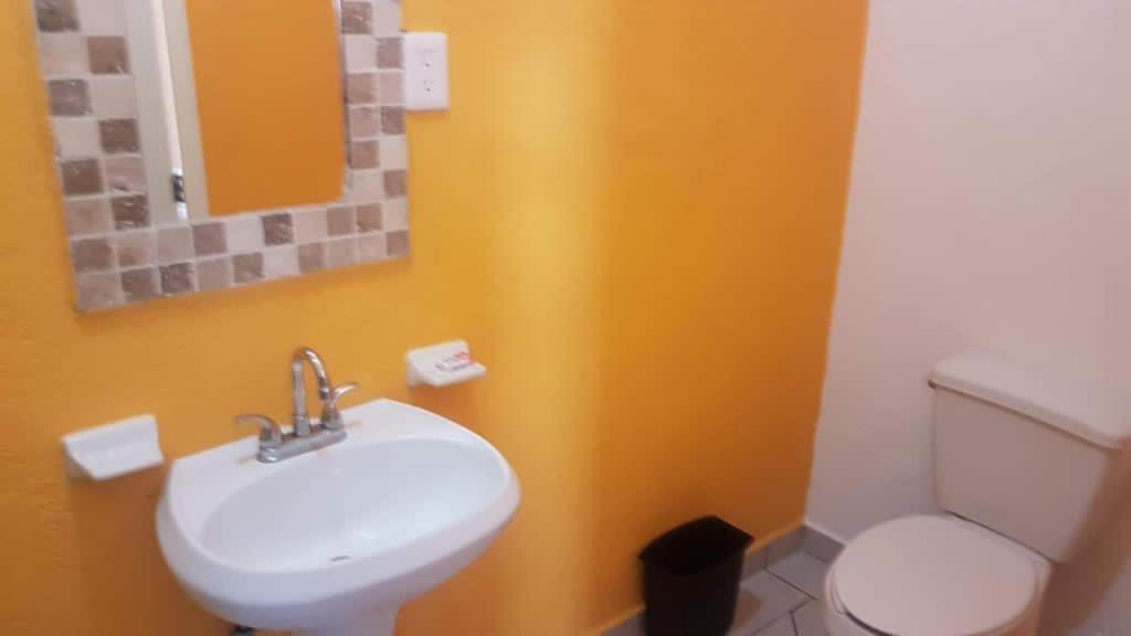 Double Room - Photo 5