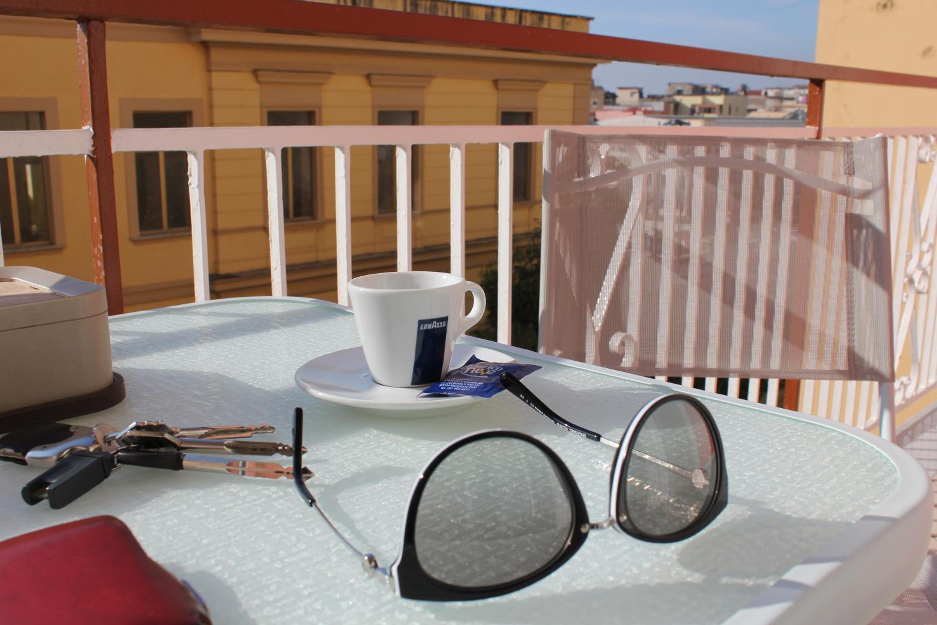 Double Room with Balcony - Photo 32