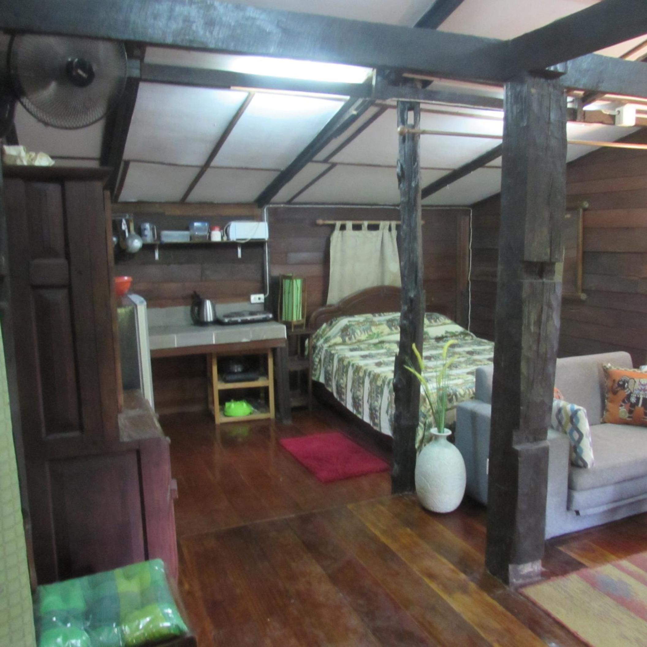 One-Bedroom Villa - Photo 11