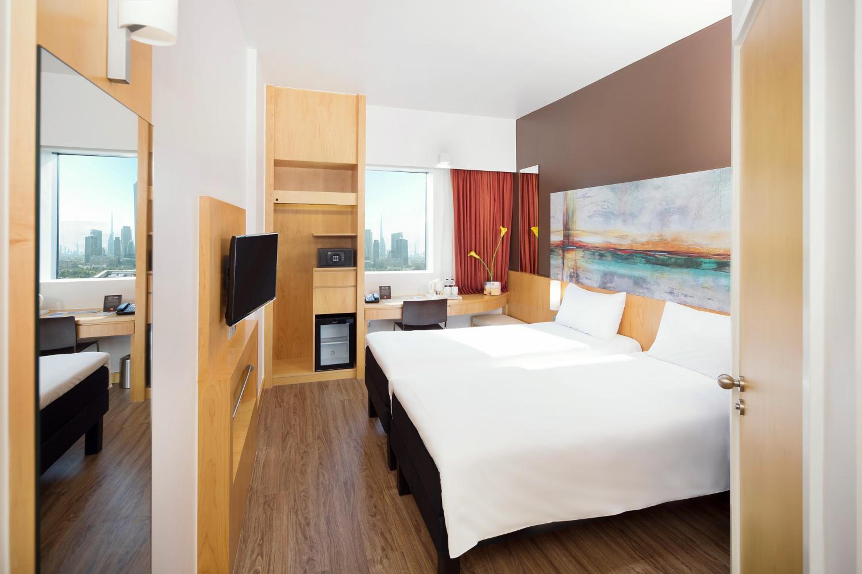 Premium Twin Room — photo 2