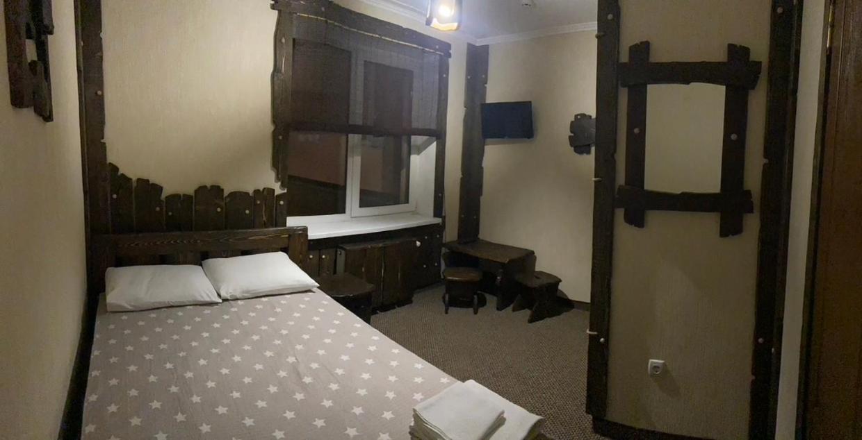Economy Double Room photo 3