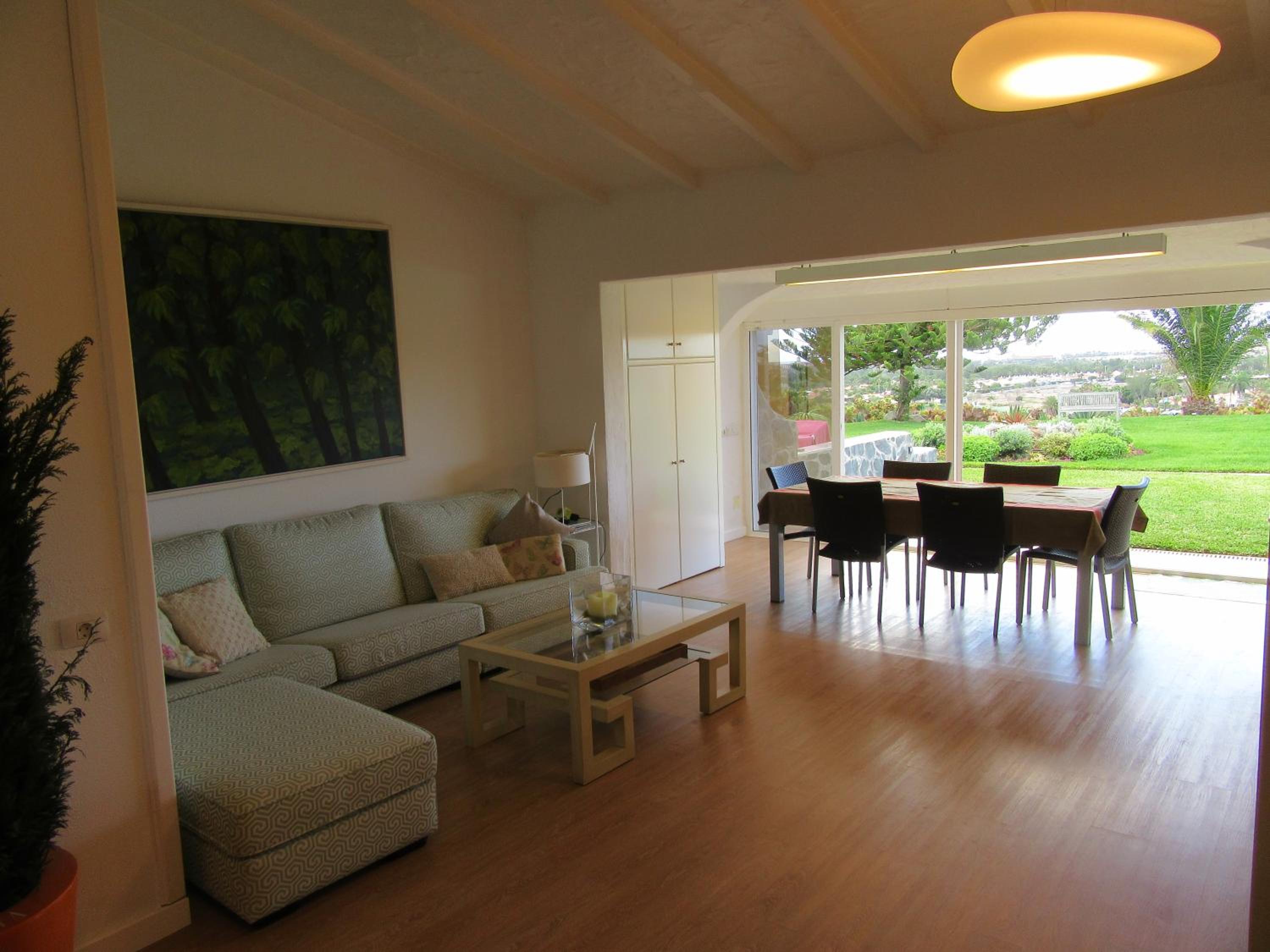 Villa con Vista al Mar