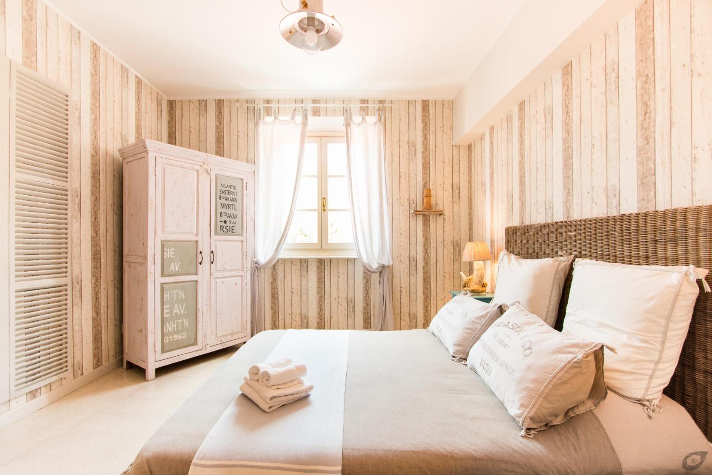 Superior Double Room - Photo 1