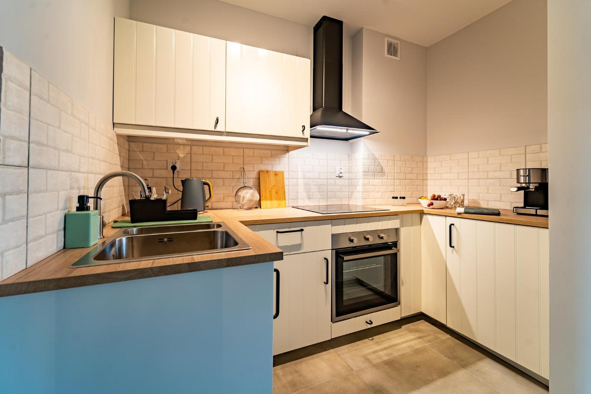 One-Bedroom Apartment - Photo 10