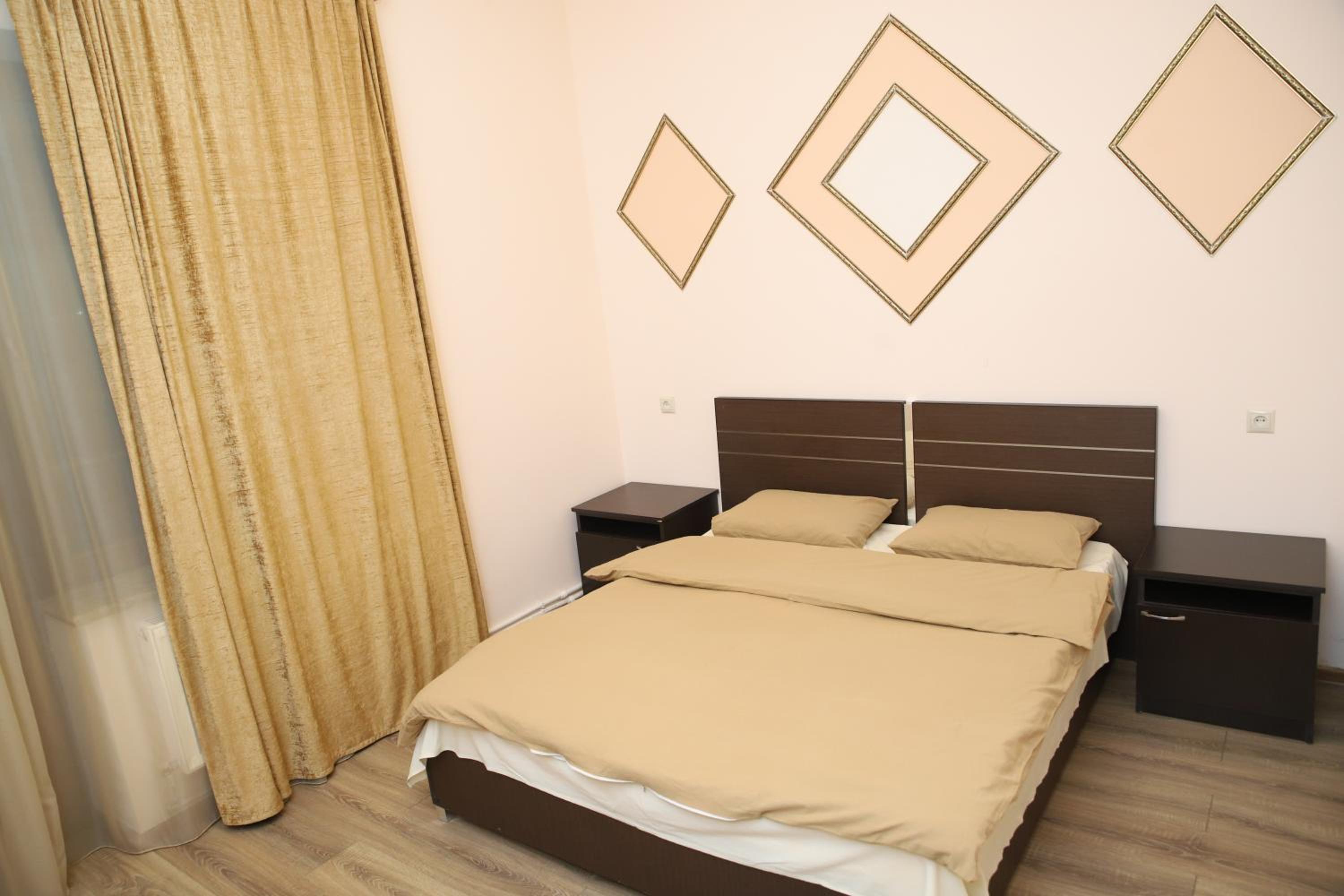 Budget Double Room photo 1