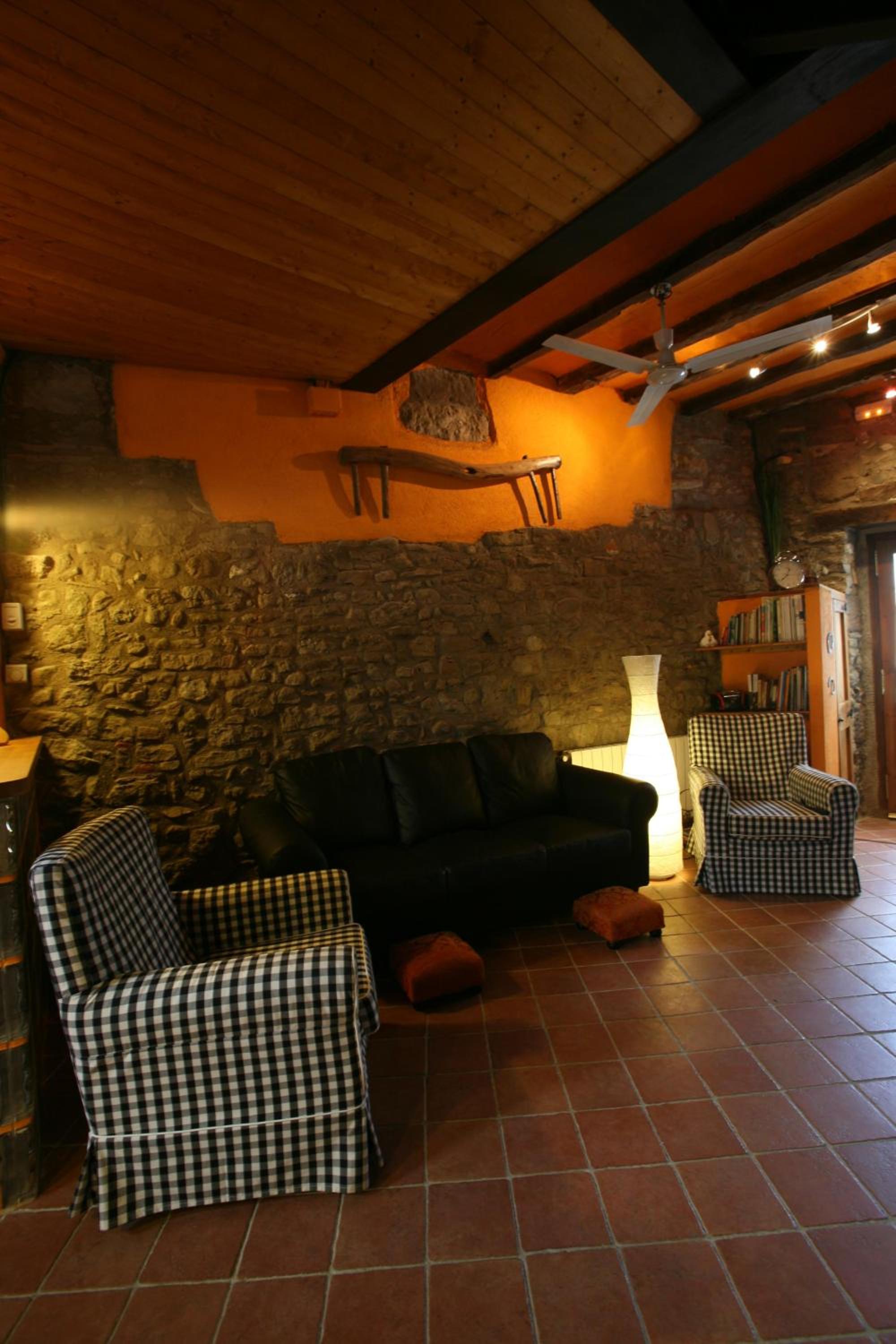 Casa de cuatro habitaciones