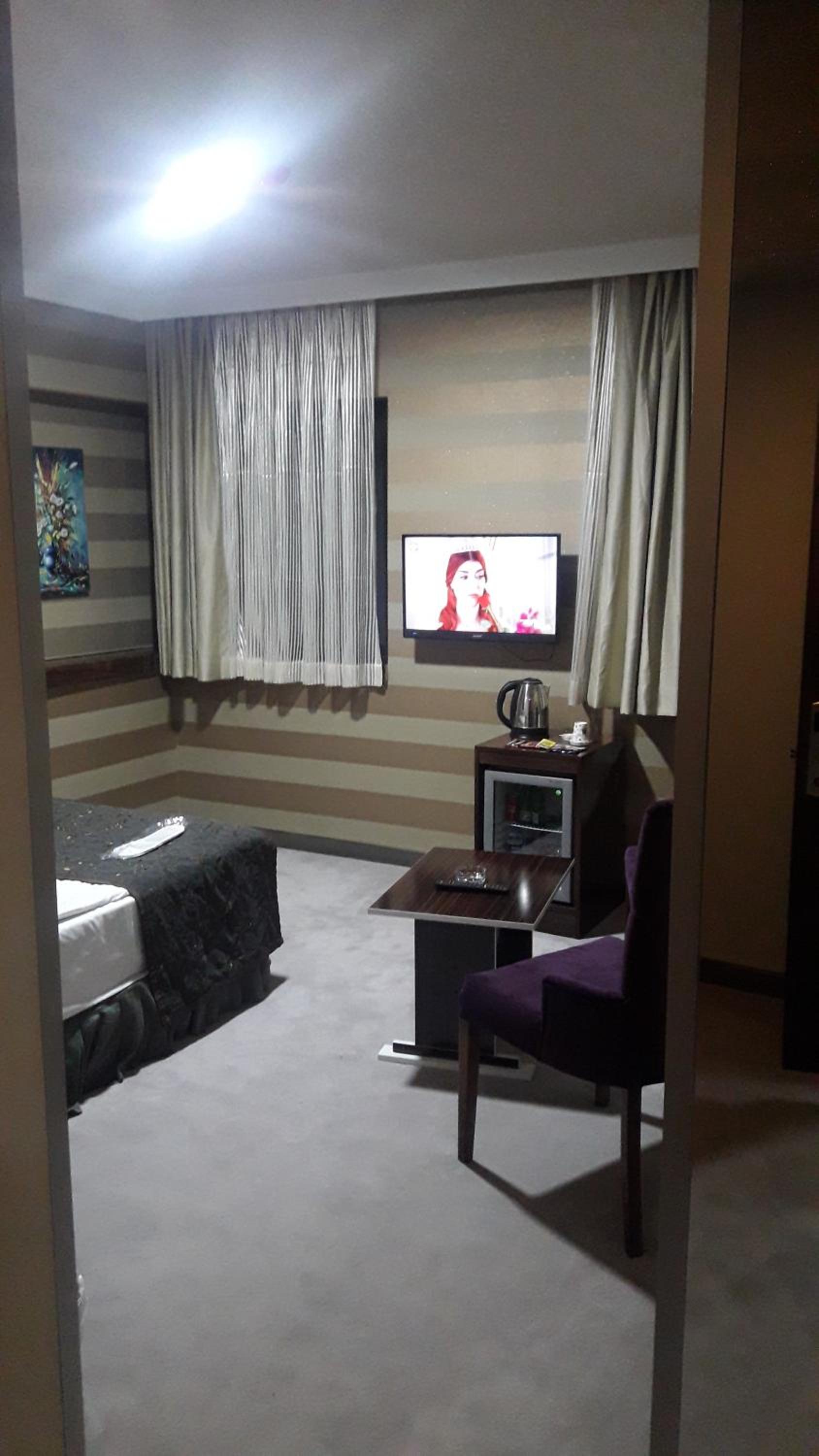 Large Single Room