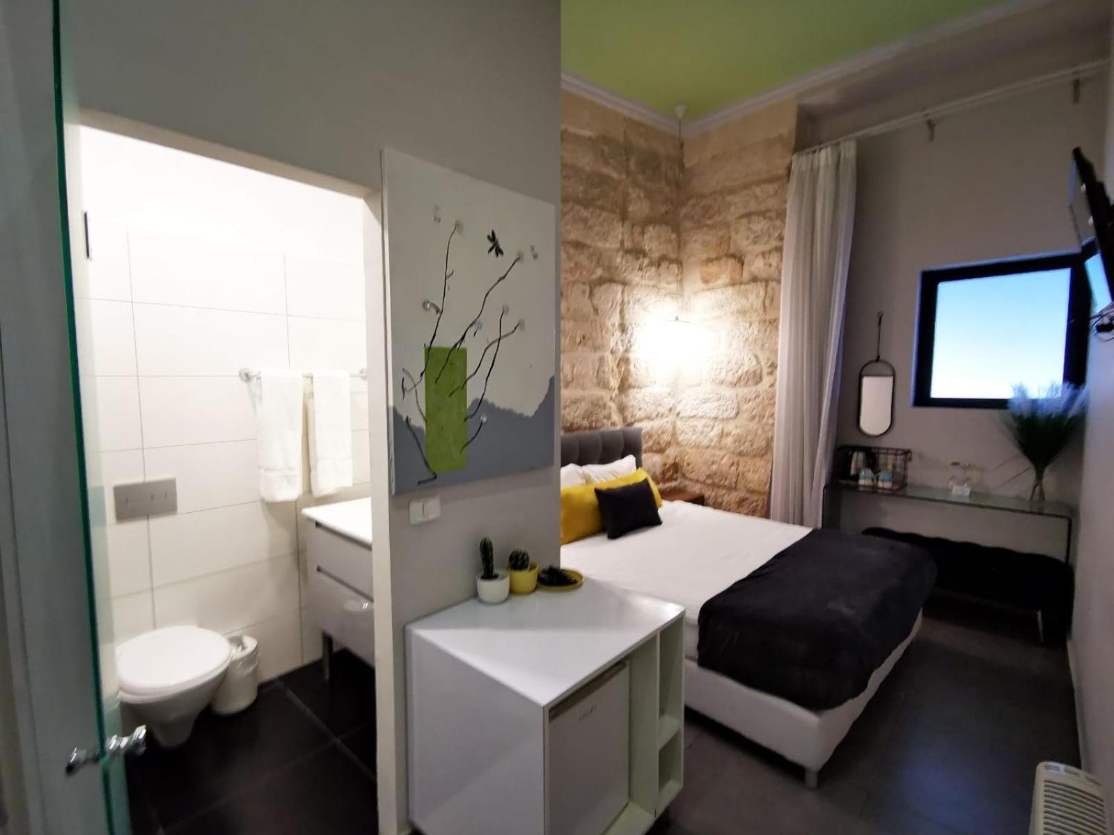 Large Double Room
