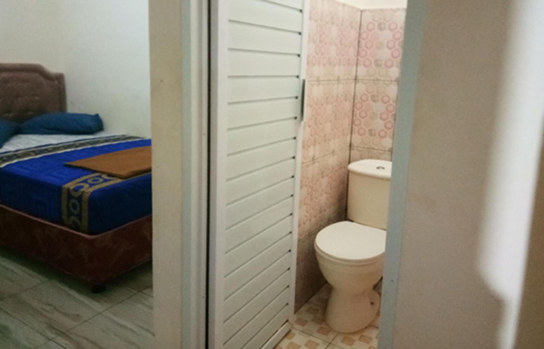 Double Room - Photo 8