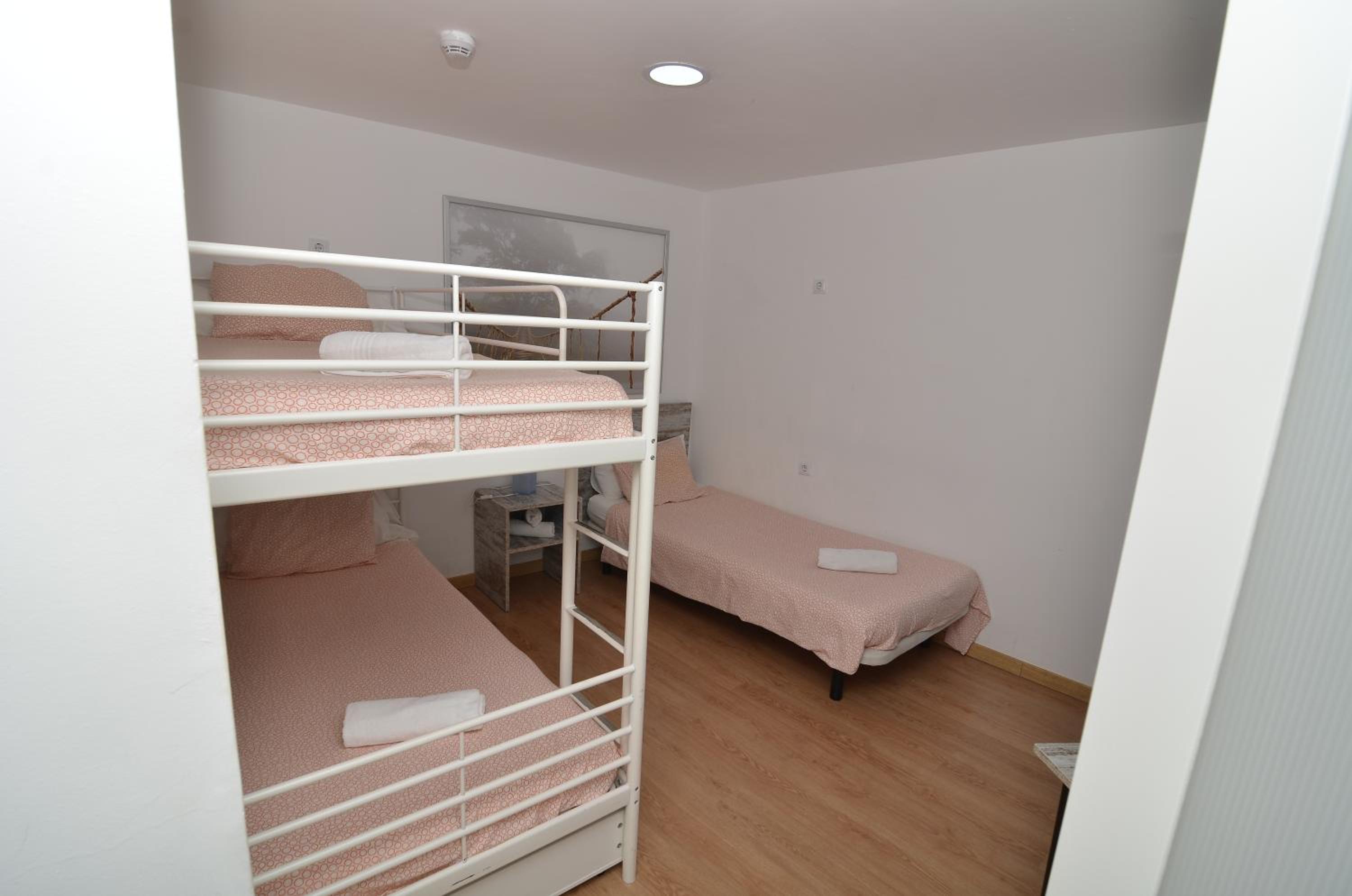 Habitación Triple con Baño Privado Externo