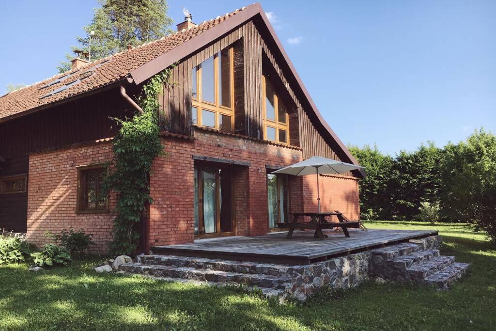 Villa photo 1