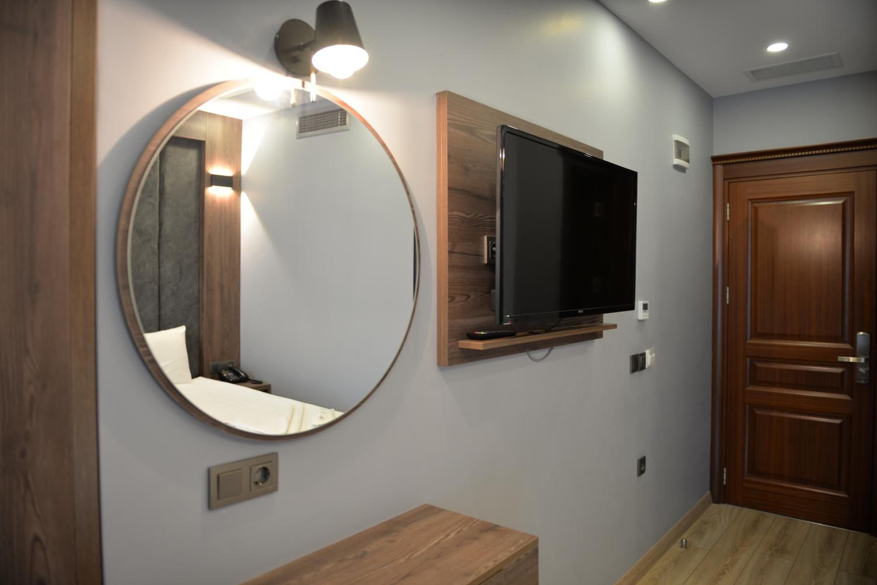 Standard Family Room