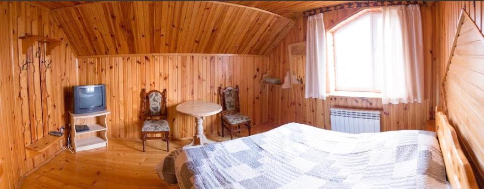 Standard Double Room with Shared Bathroom photo 2