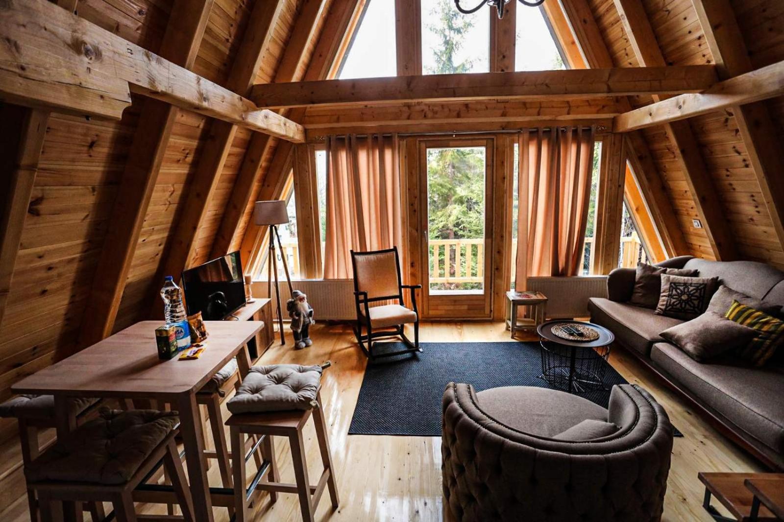 Chalet photo 1