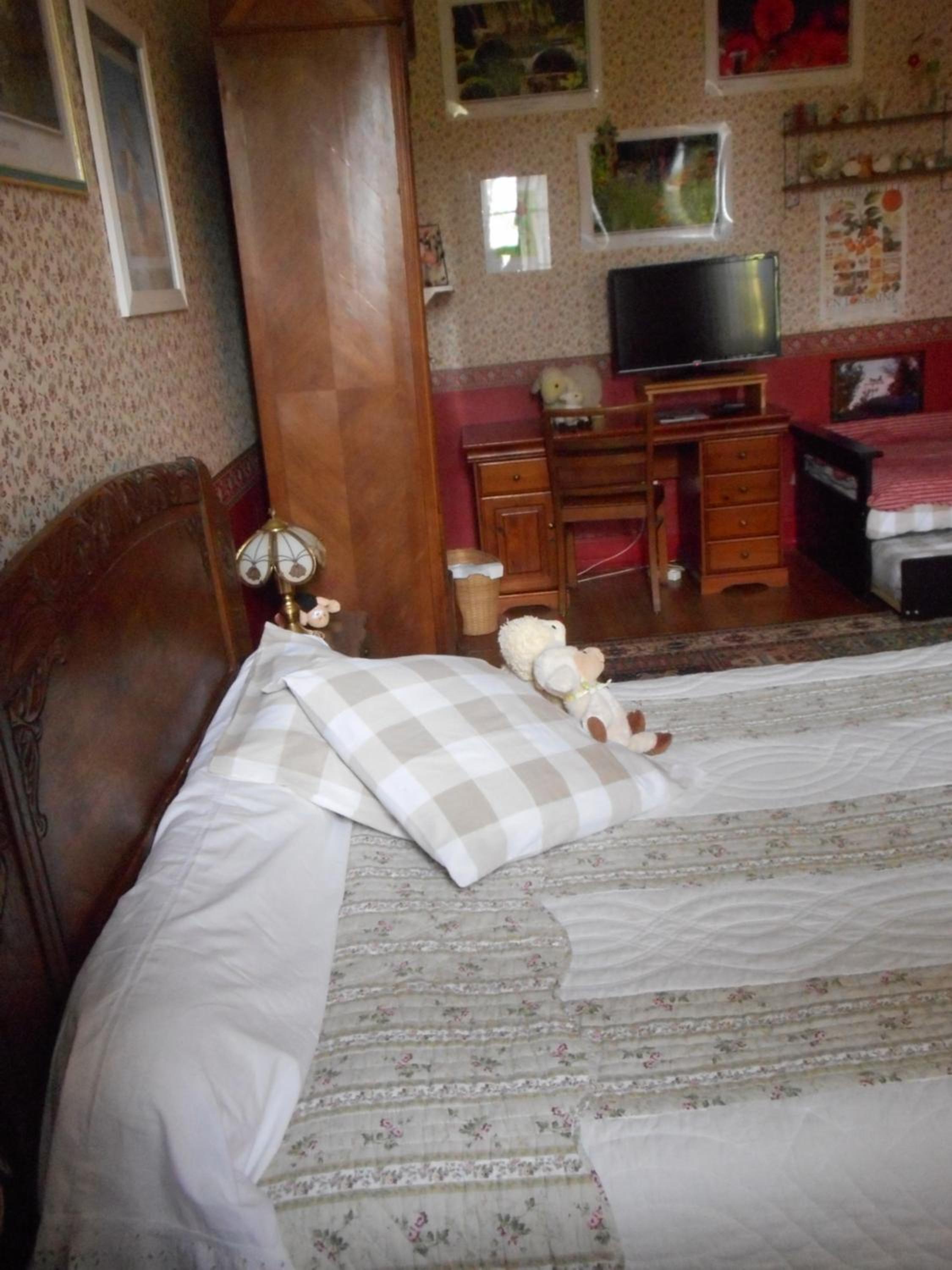 Family Room - Photo 4