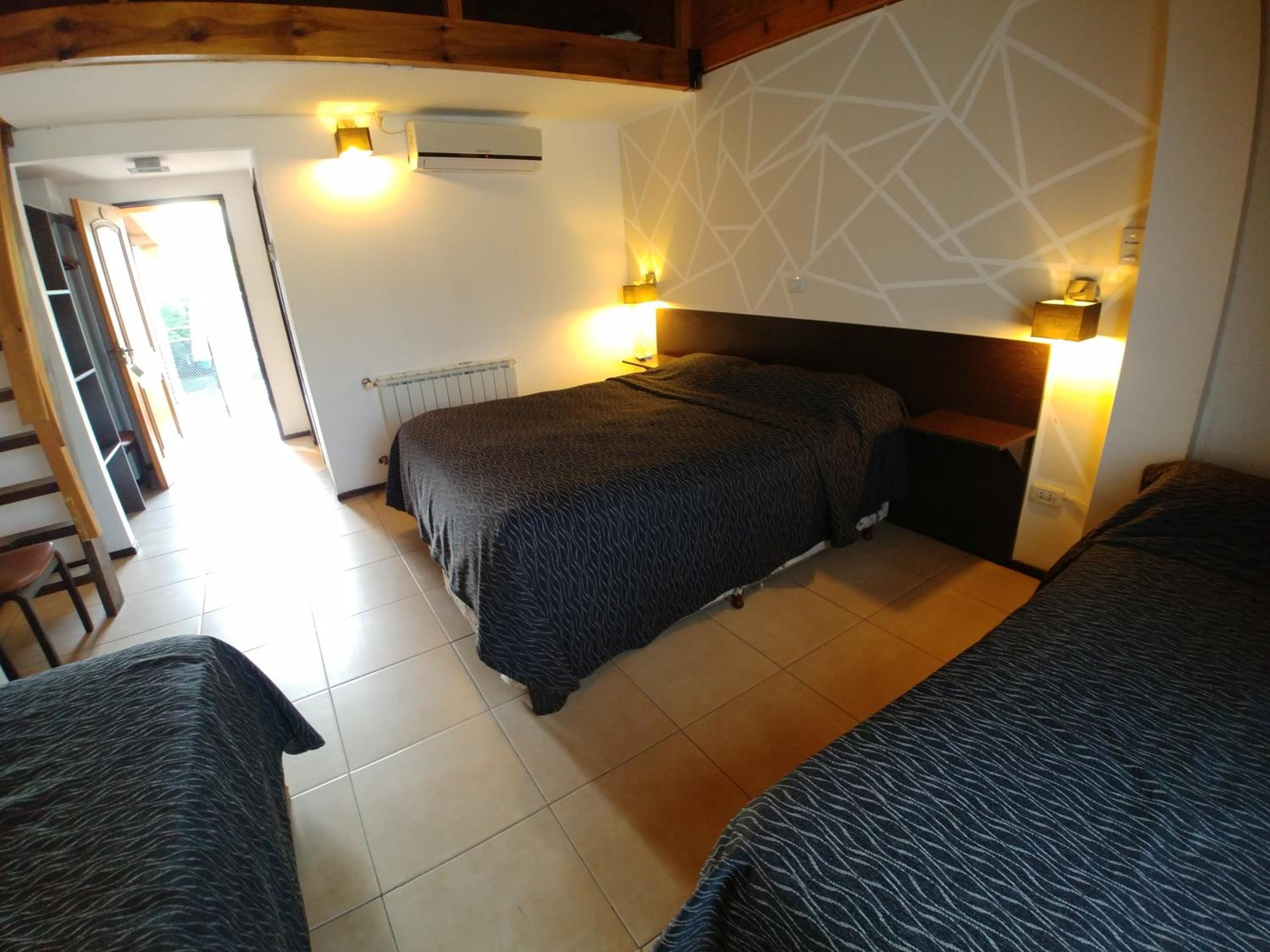 Deluxe Family Room photo 1